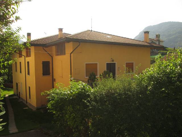 Casa Indipendente in vendita a Pieve di Bono-Prezzo
