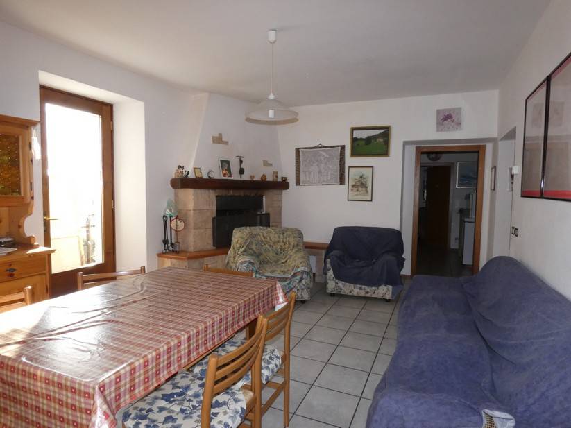 Casa Indipendente in vendita a Pieve di Bono-Prezzo