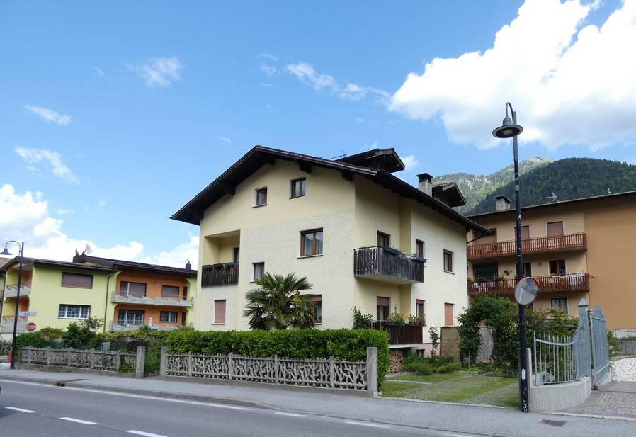 Appartamento 2Locale in vendita a Sella Giudicarie