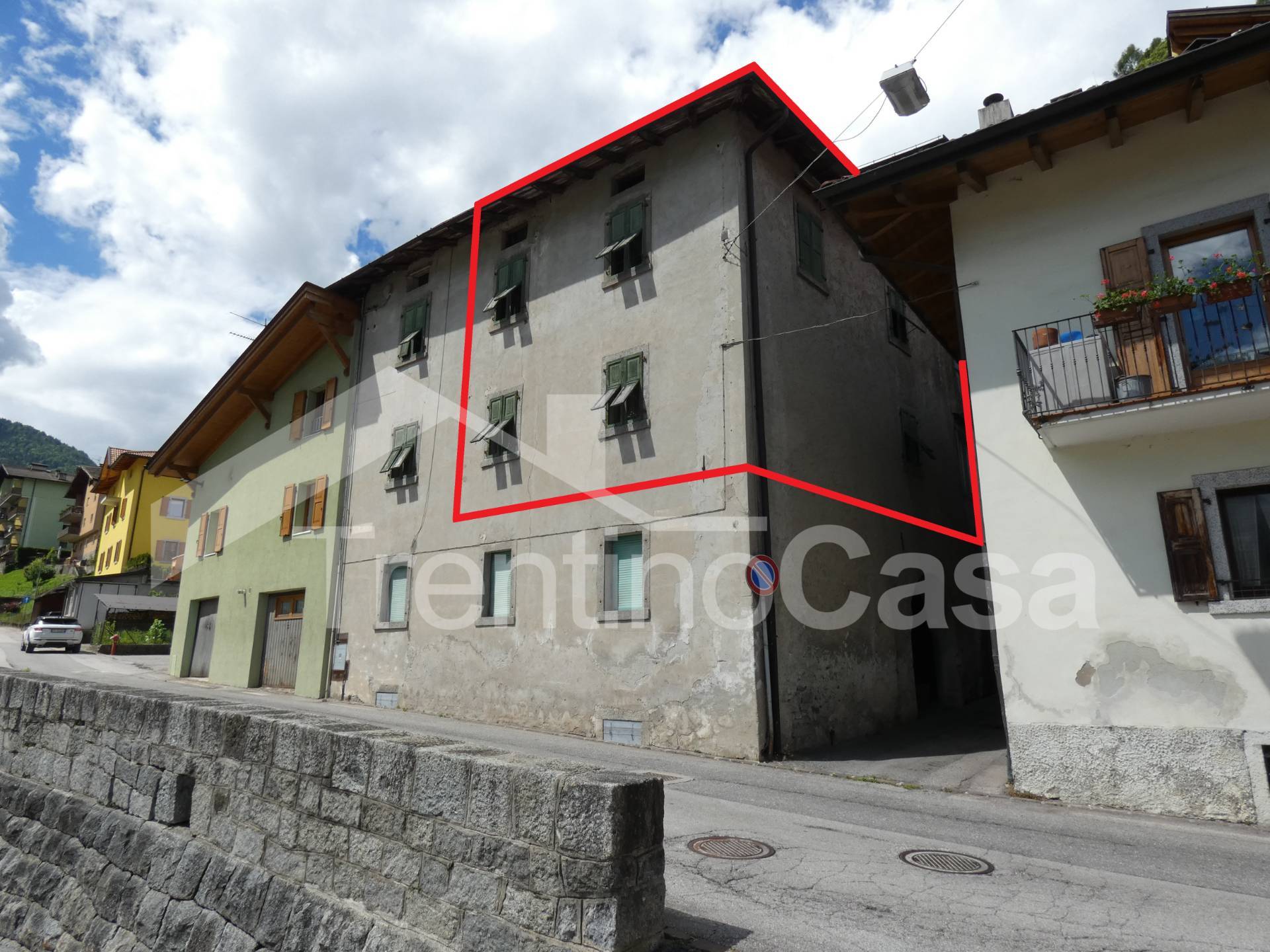 Porzione di casa in vendita a Tione di Trento