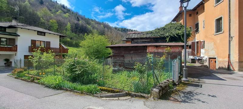 Casa Indipendente in vendita a Tione di Trento