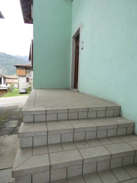 Casa Indipendente in vendita a Bondone, Baitoni