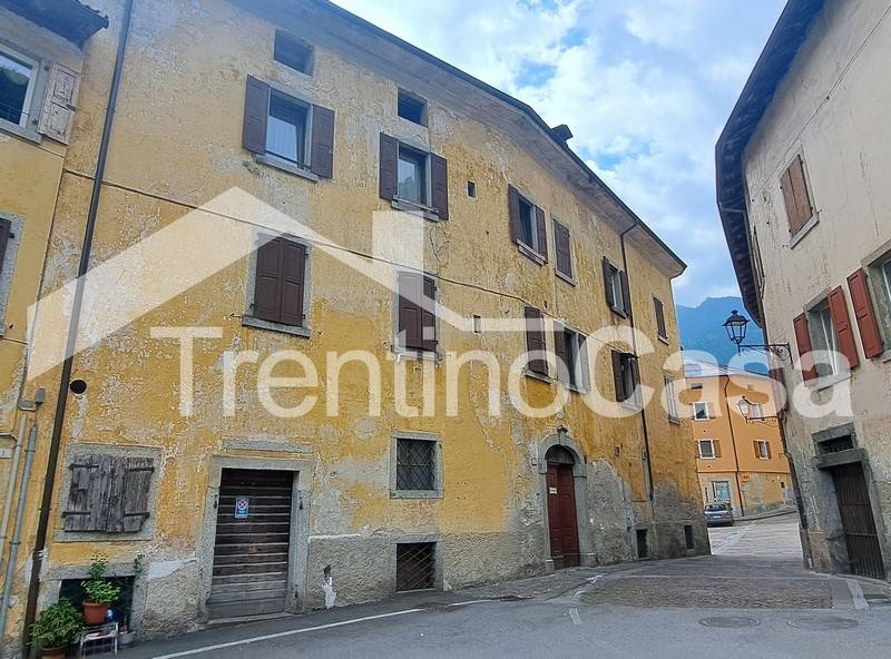 Casa Indipendente in vendita a Tione di Trento