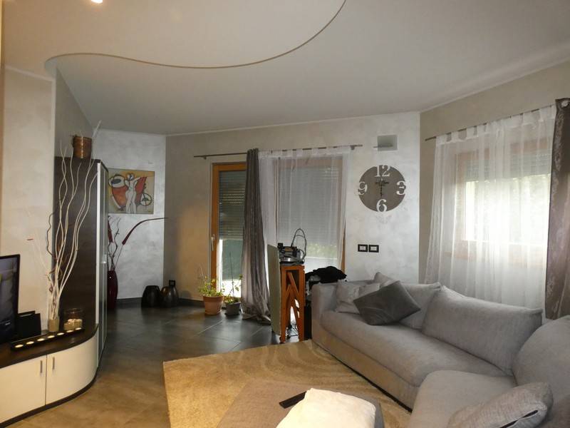 Villa Indipendente in vendita a Borgo Chiese