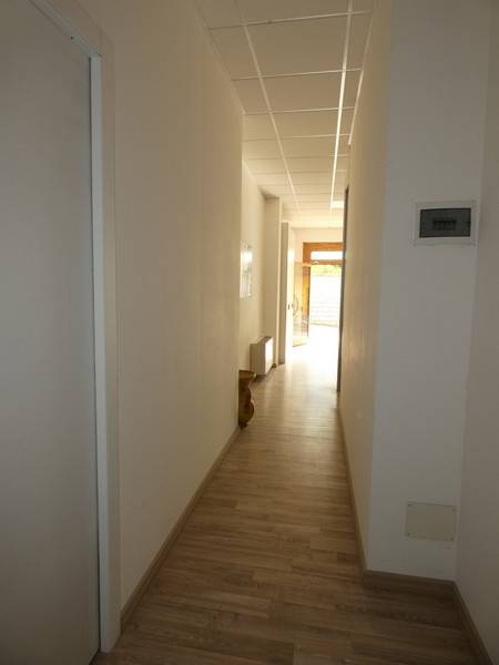 Negozio / Ufficio in affitto a Porte di Rendena