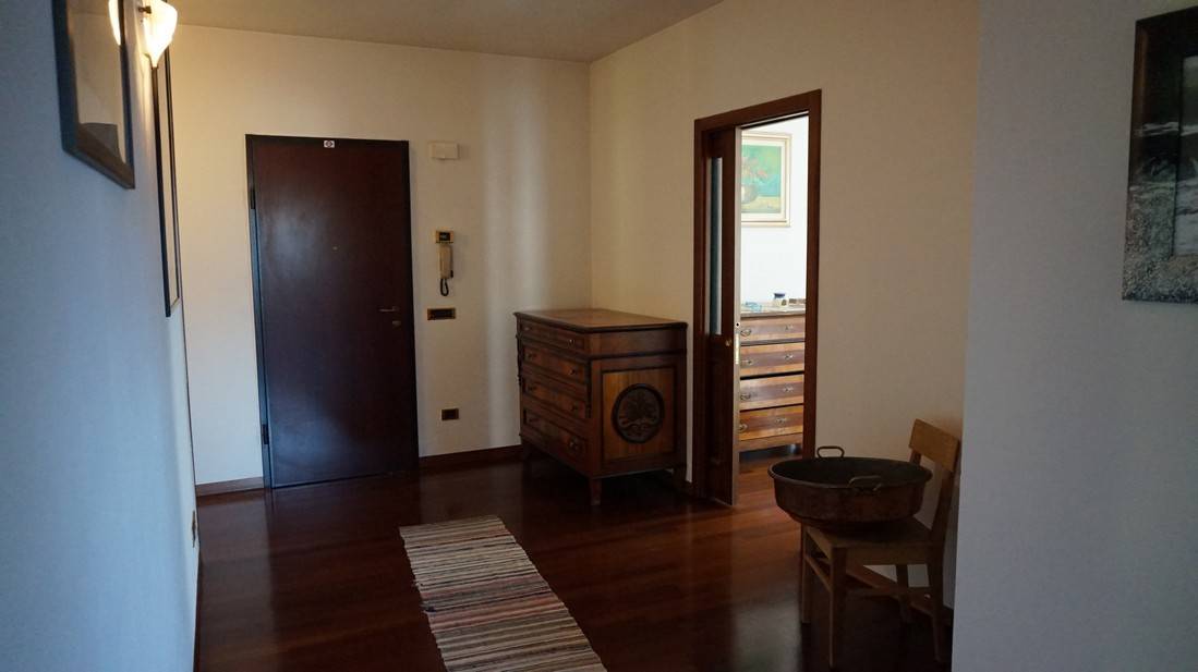 Villa Indipendente in vendita a Porte di Rendena