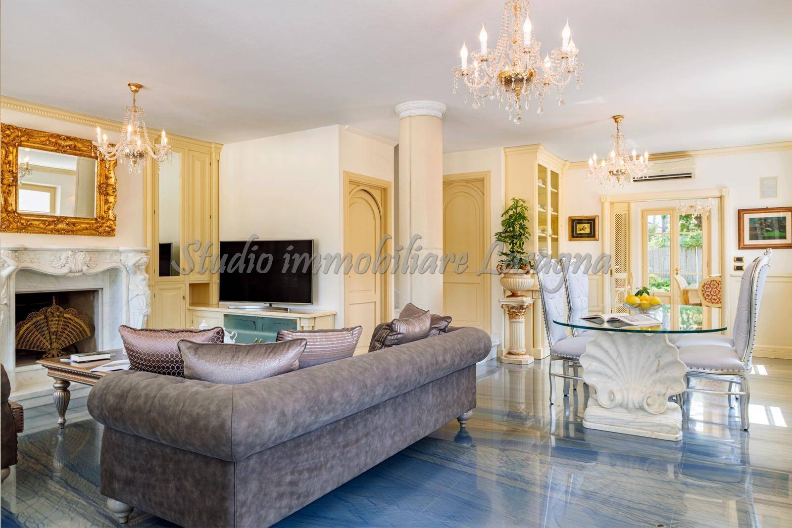 Villa di prestigio in vendita a Forte dei Marmi