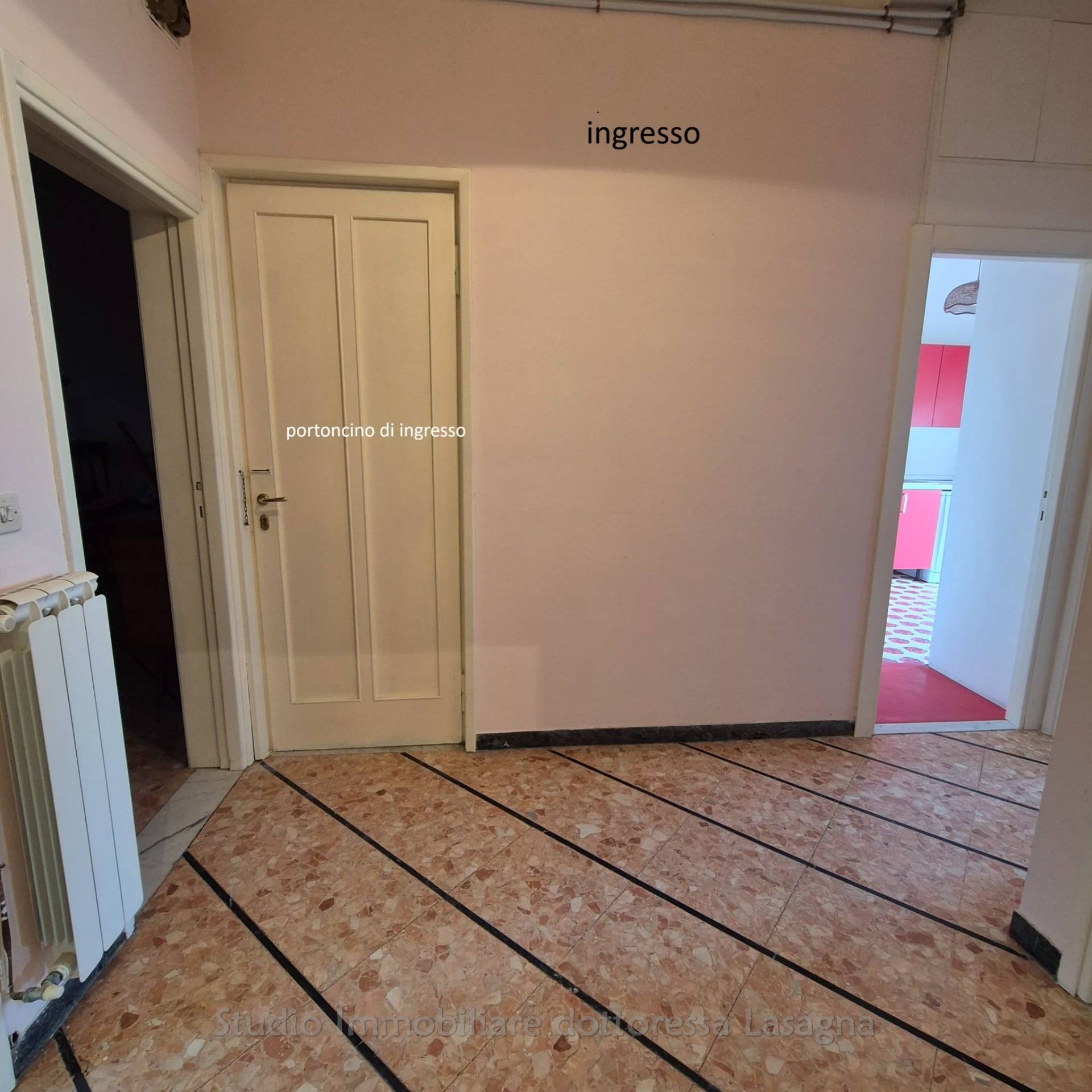 Appartamento non in Condominio in vendita a Viareggio, Centro