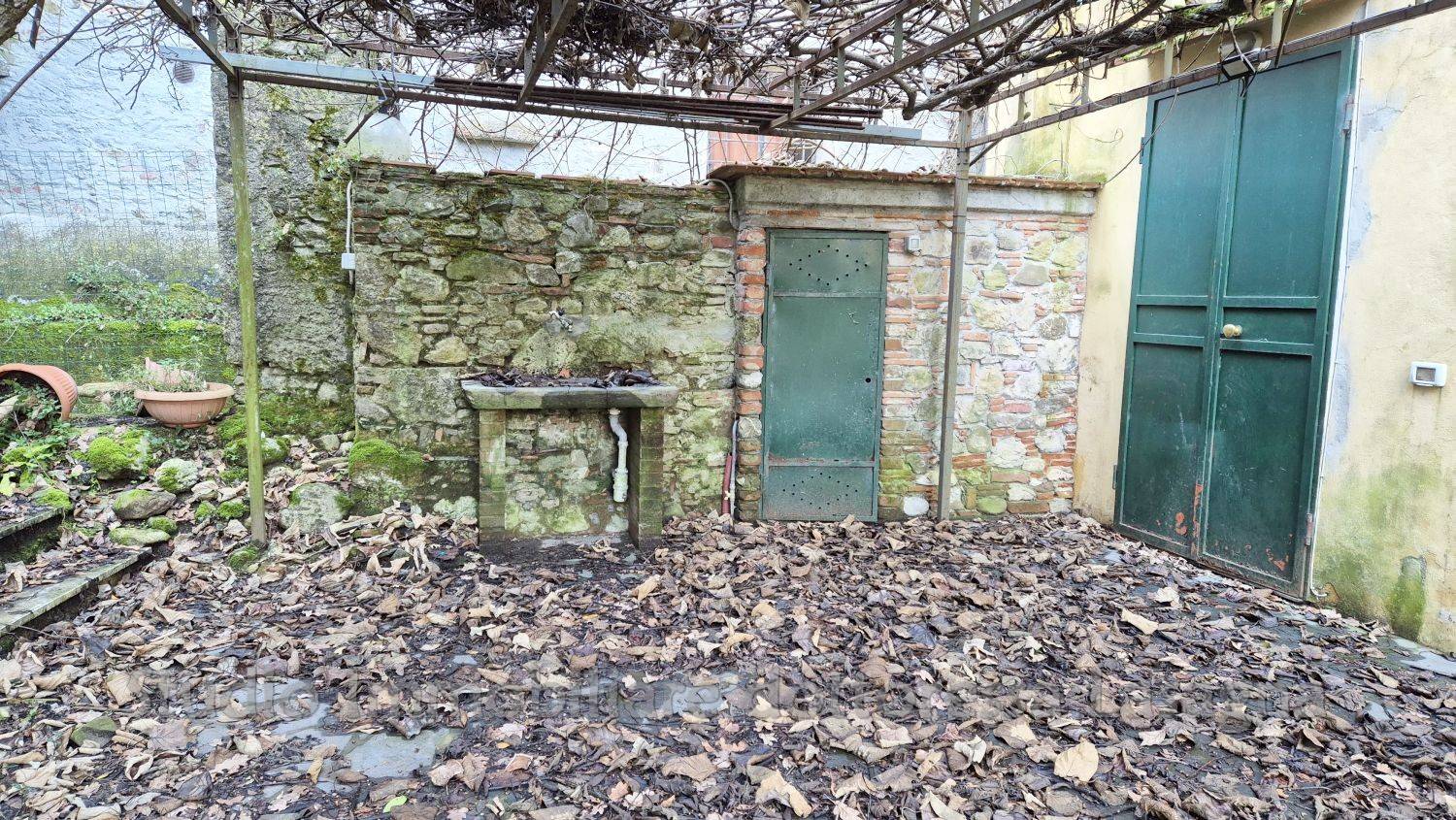 Rustico in vendita a Camaiore