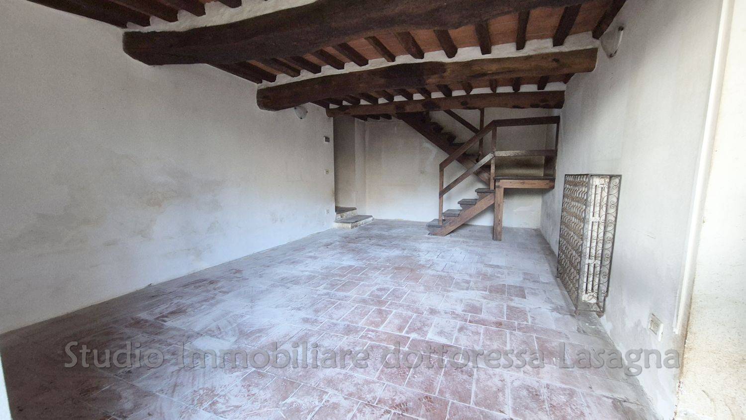 Rustico in vendita a Camaiore