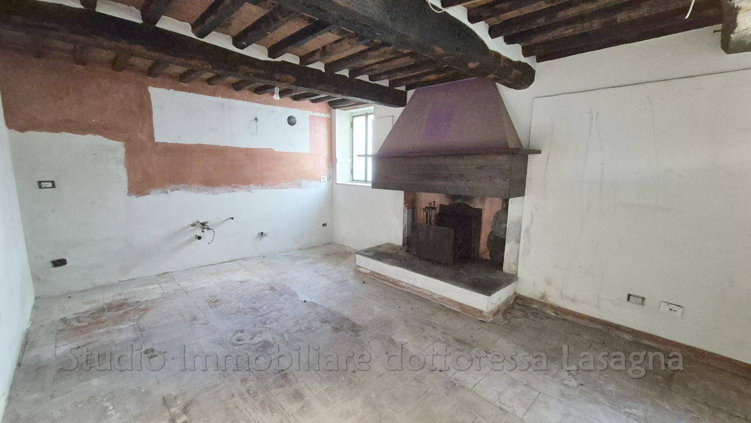 Rustico in vendita a Camaiore