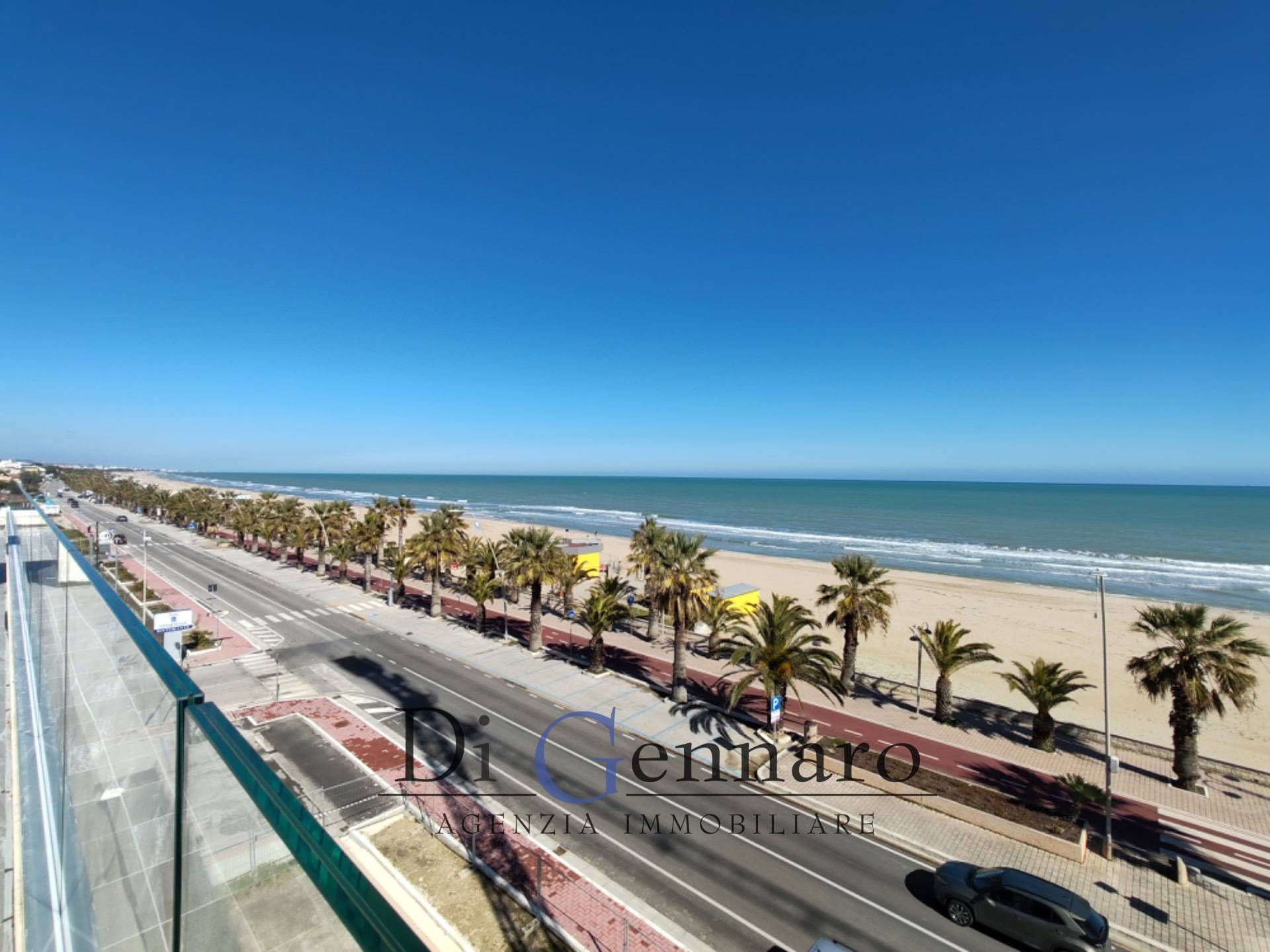 Trilocale in vendita a Tortoreto, Zona Mare