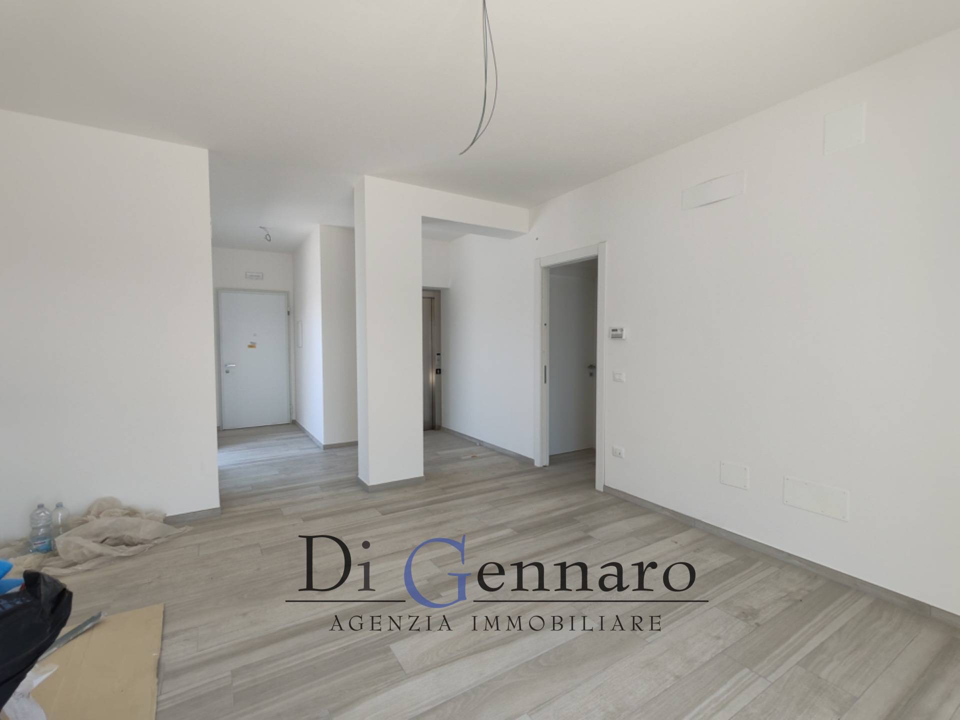 Trilocale in vendita a Alba Adriatica, centrale