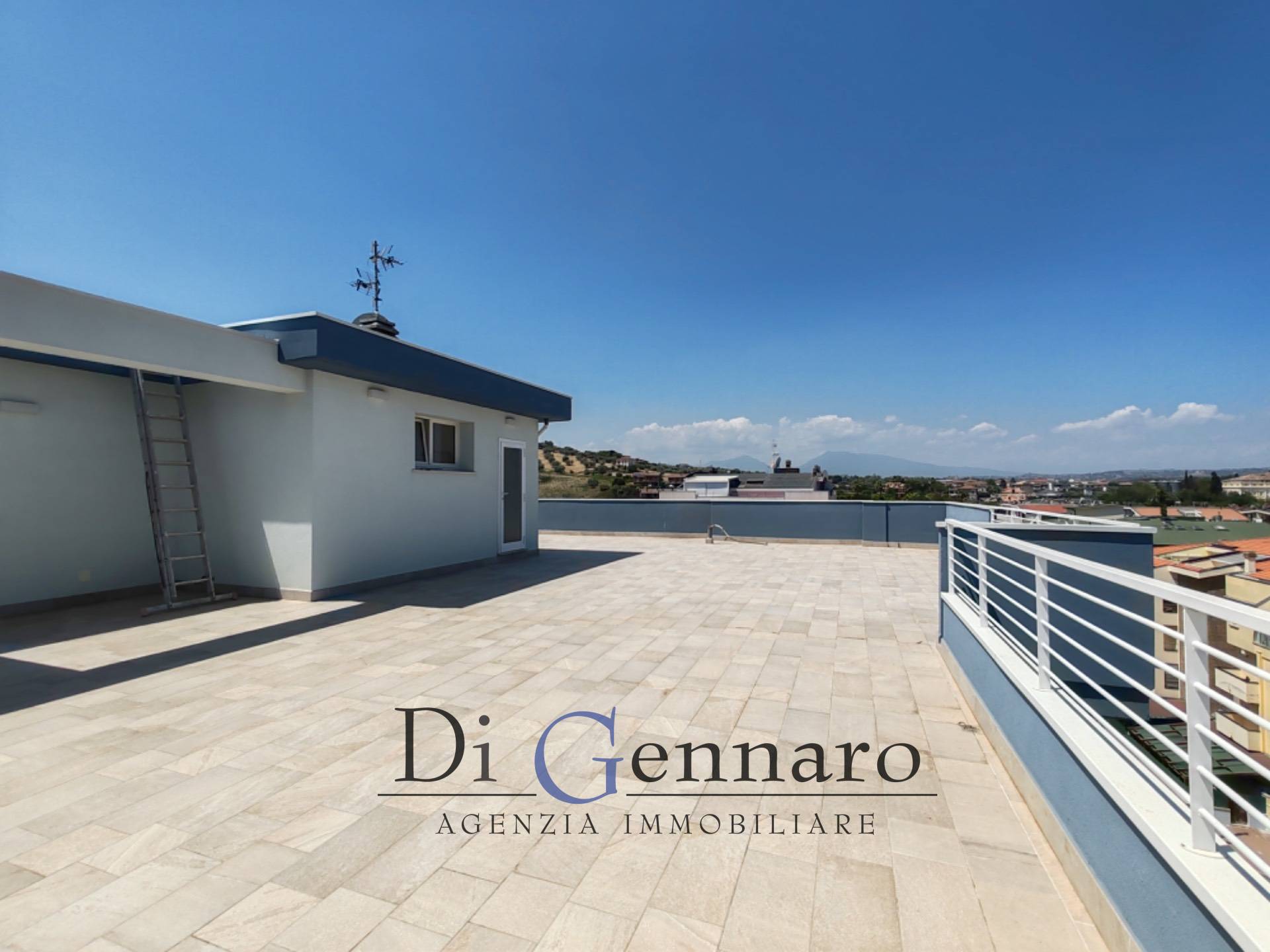 Trilocale in vendita a Alba Adriatica, centrale