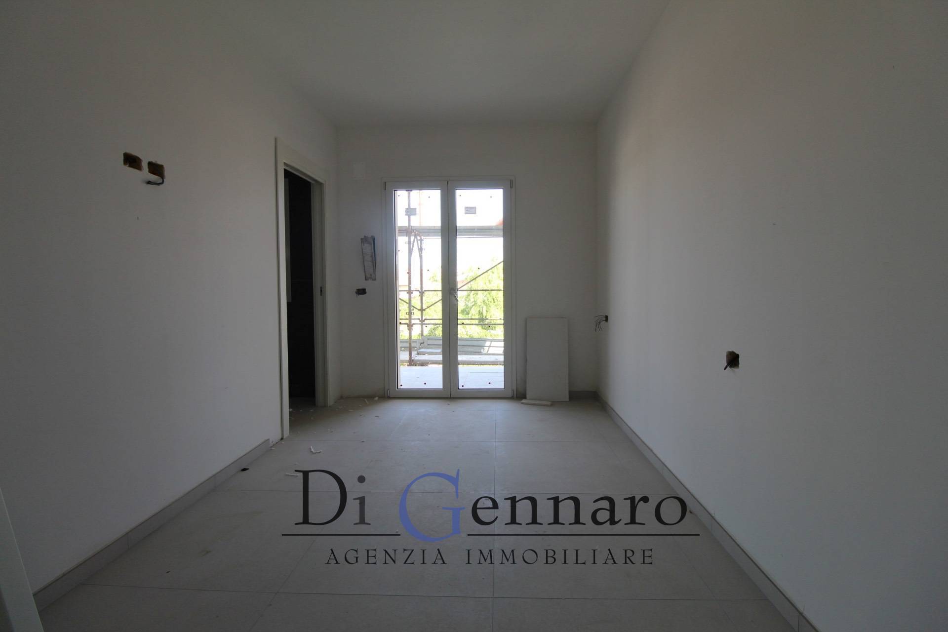 Appartamento Trilocale in vendita a Martinsicuro, Villa Rosa