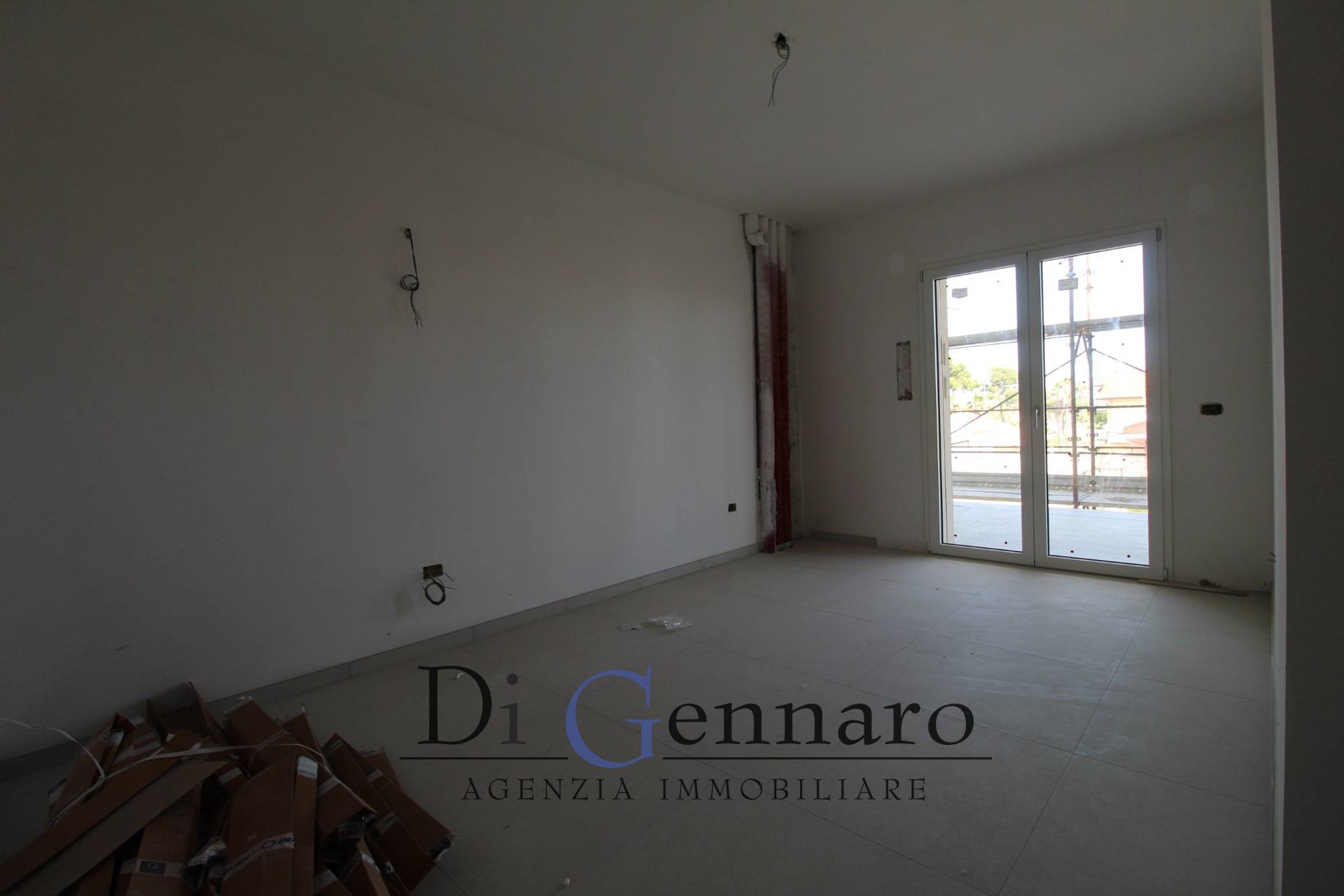 Appartamento Trilocale in vendita a Martinsicuro, Villa Rosa
