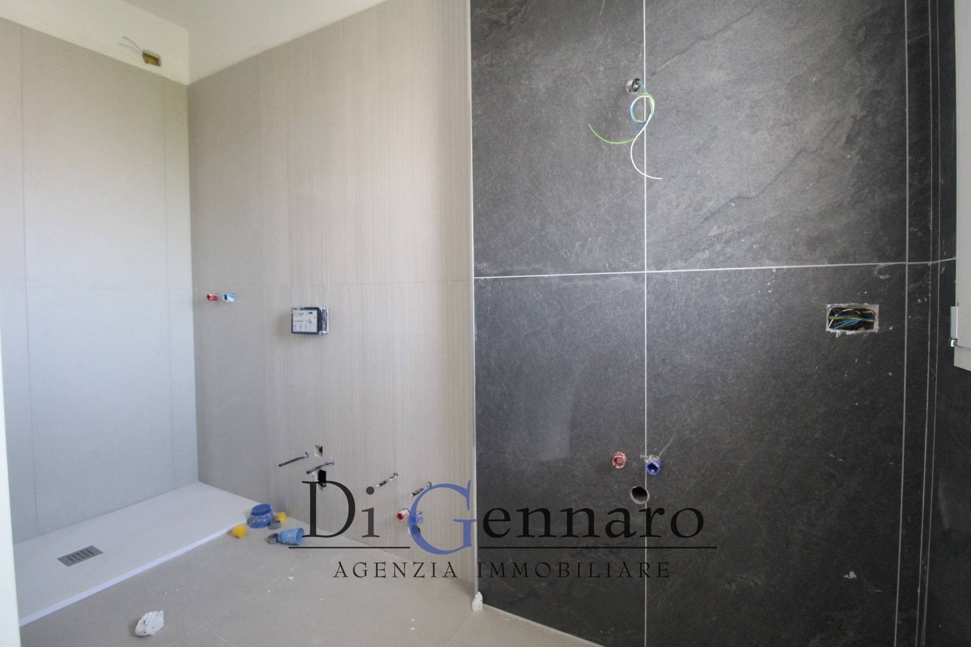 Appartamento Trilocale in vendita a Martinsicuro, Villa Rosa