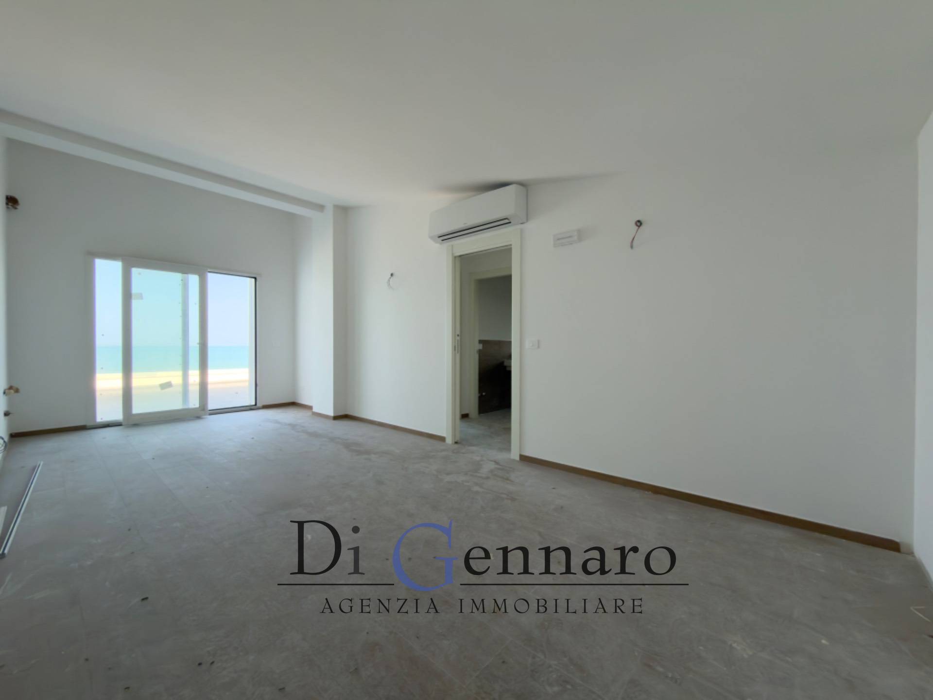 Trilocale in vendita a Tortoreto, Zona Mare