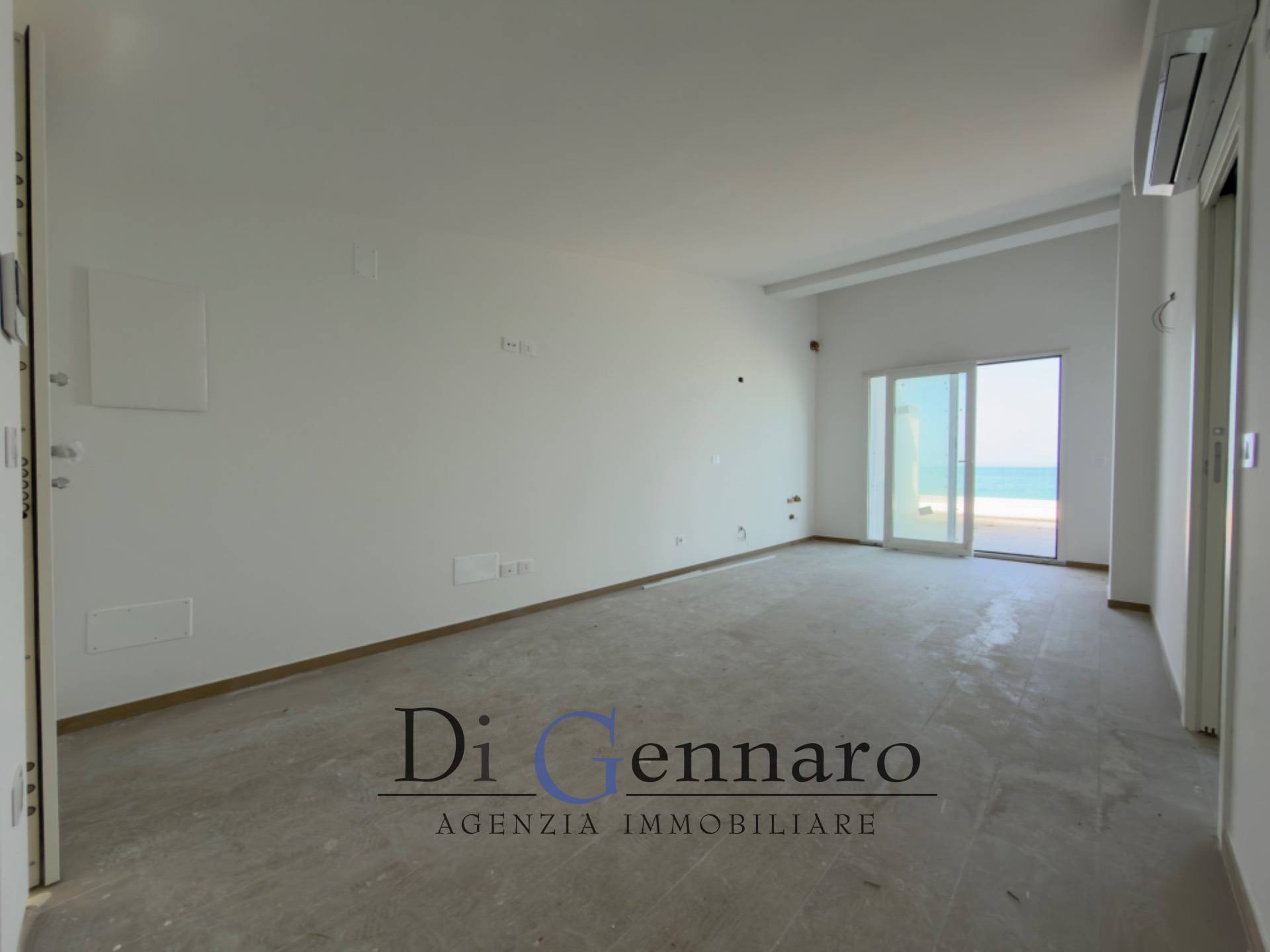 Trilocale in vendita a Tortoreto, Zona Mare