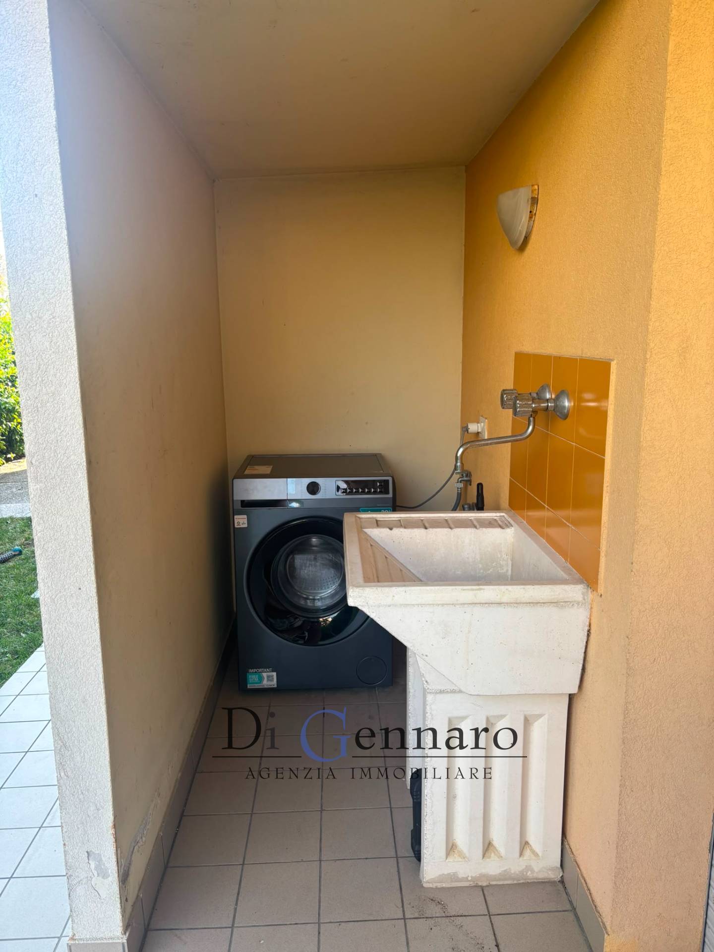 Trilocale in affitto a Alba Adriatica, VILLA FIORE