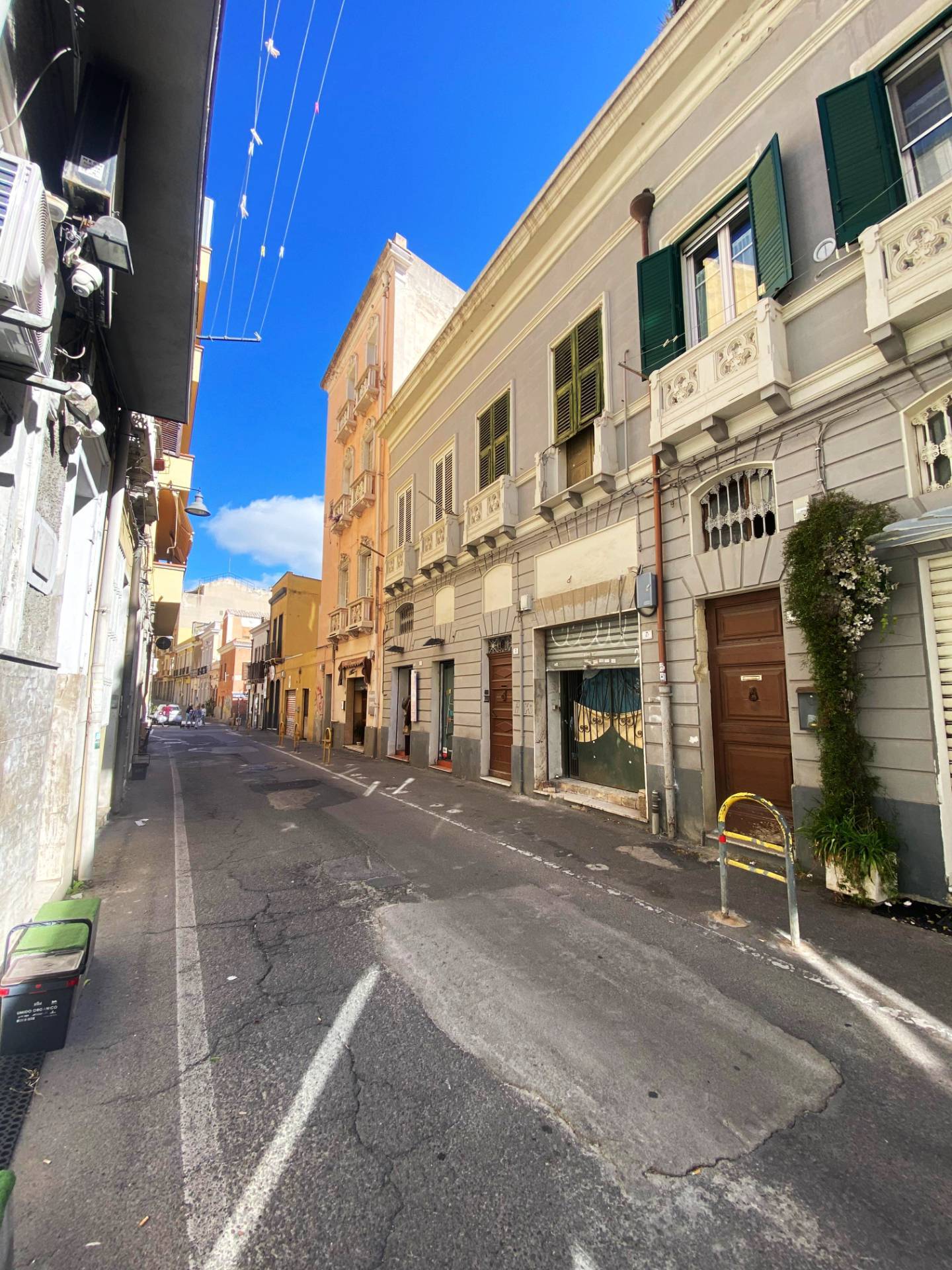 Complesso commerciale in vendita a Cagliari