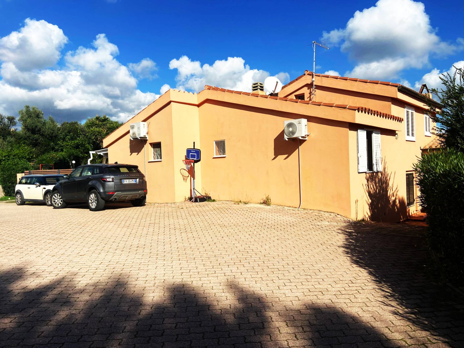 Casa indipendente in vendita a Pula