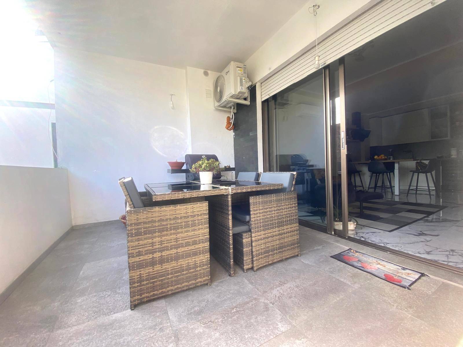 Appartamento in vendita a Cagliari, Genneruxi