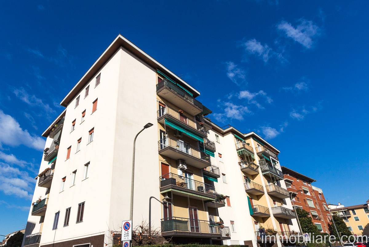 Appartamento in vendita a Verona, Ponte Crencano