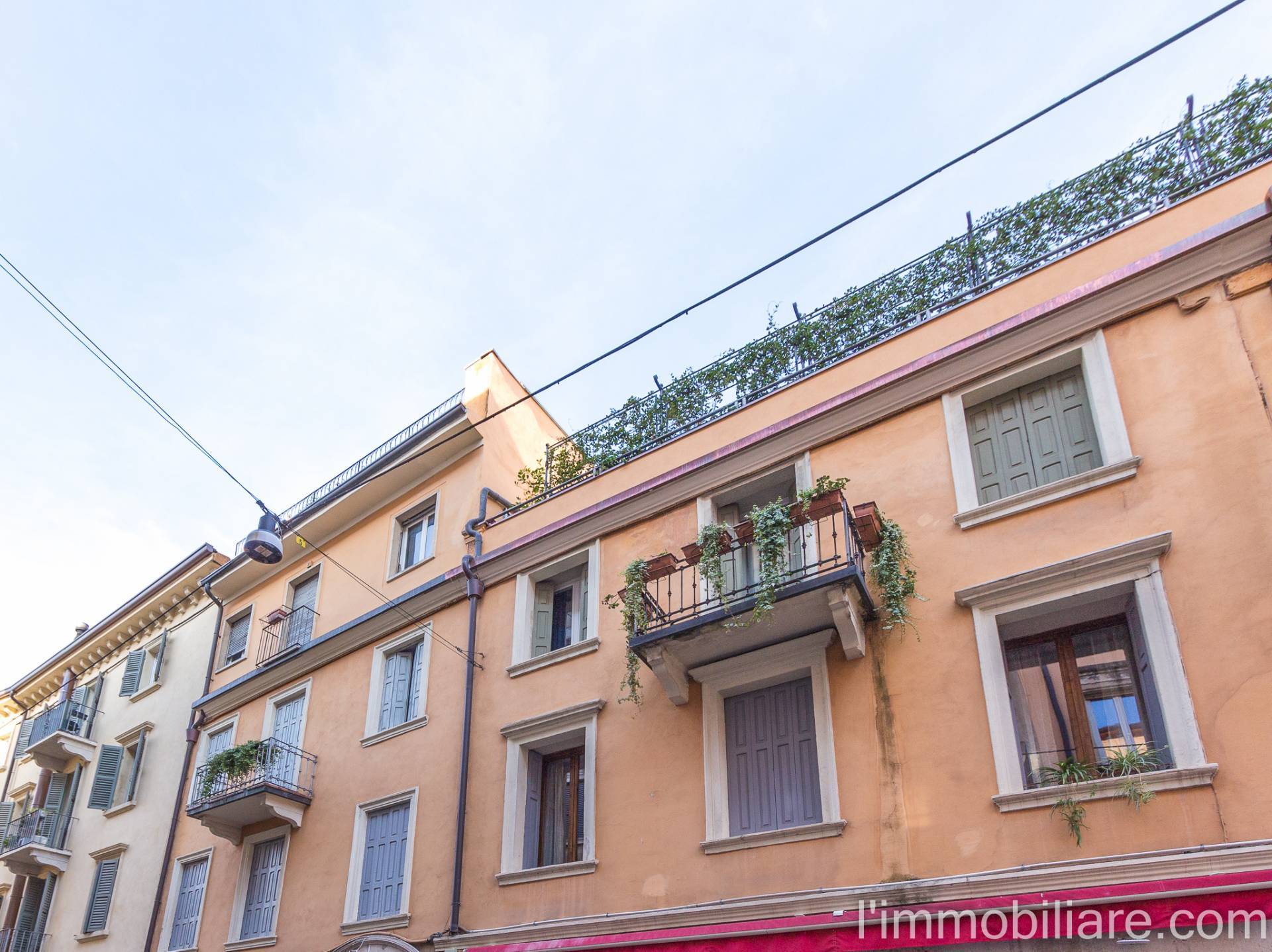 Appartamento in vendita a Verona, Centro storico
