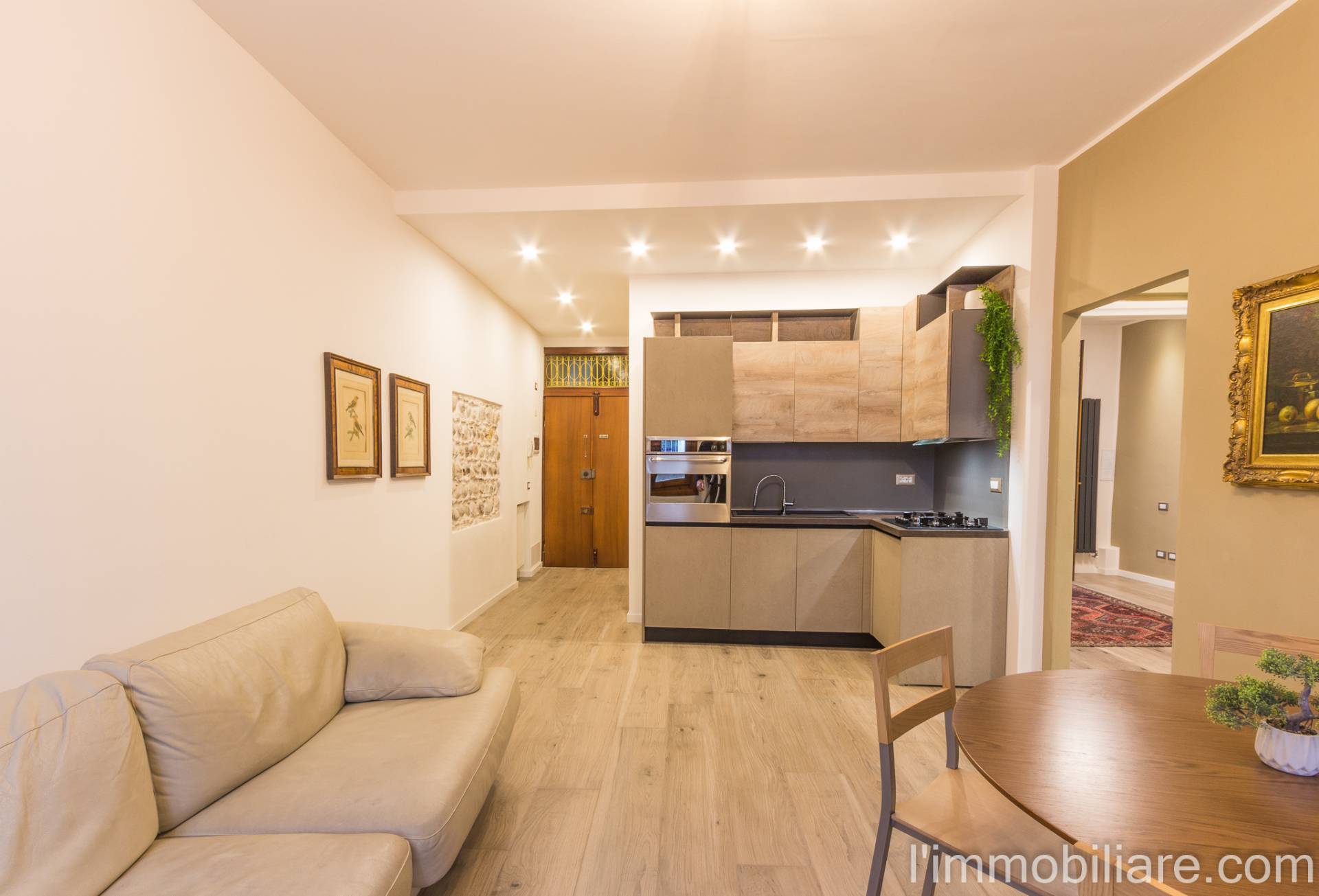 Appartamento in vendita a Verona, Centro storico