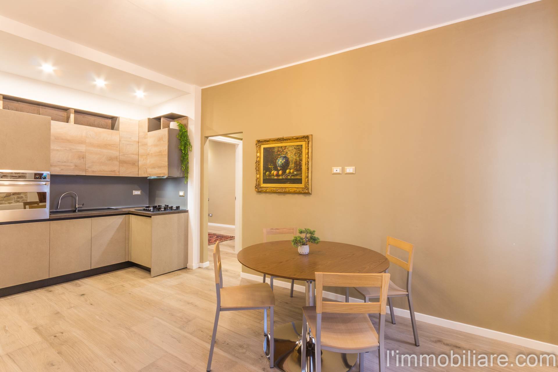 Appartamento in vendita a Verona, Centro storico