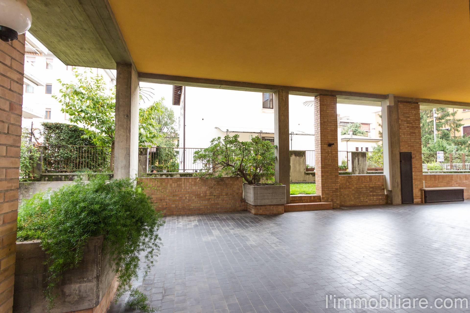 Appartamento in vendita a Verona, Pindemonte