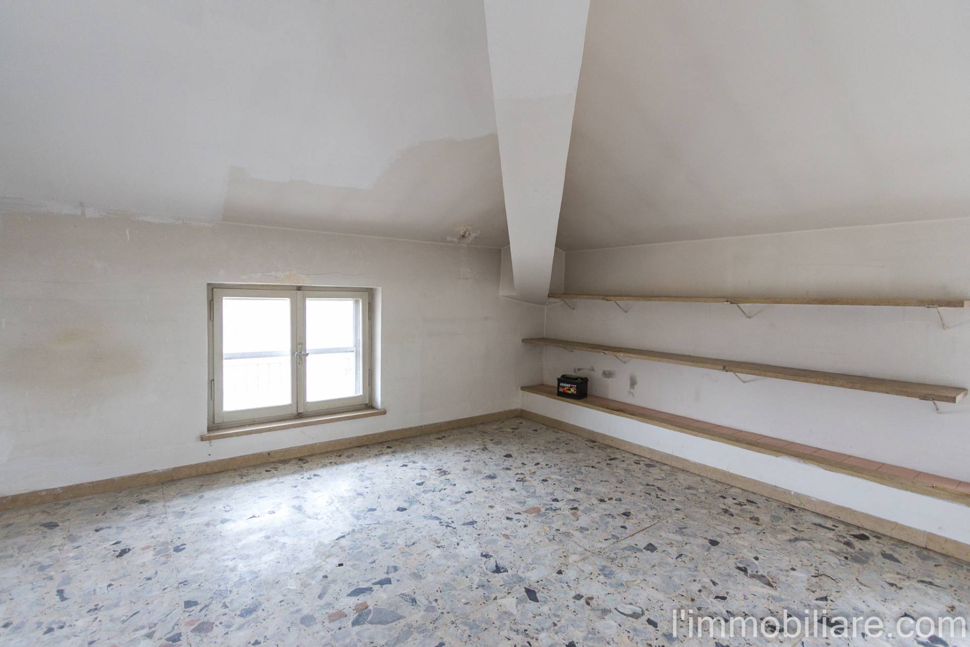 Appartamento in vendita a Verona, Navigatori