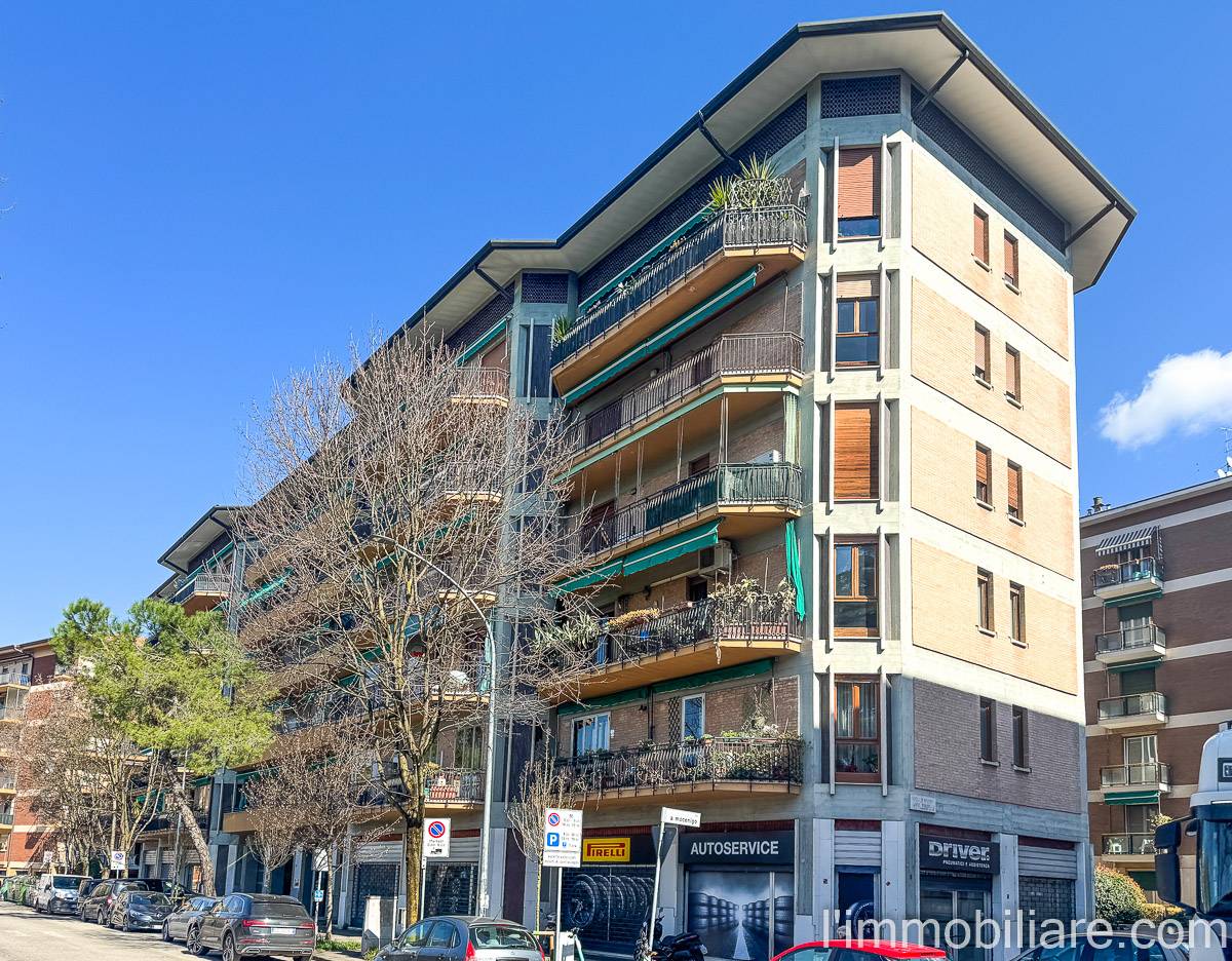 Appartamento in vendita a Verona, Ponte Catena