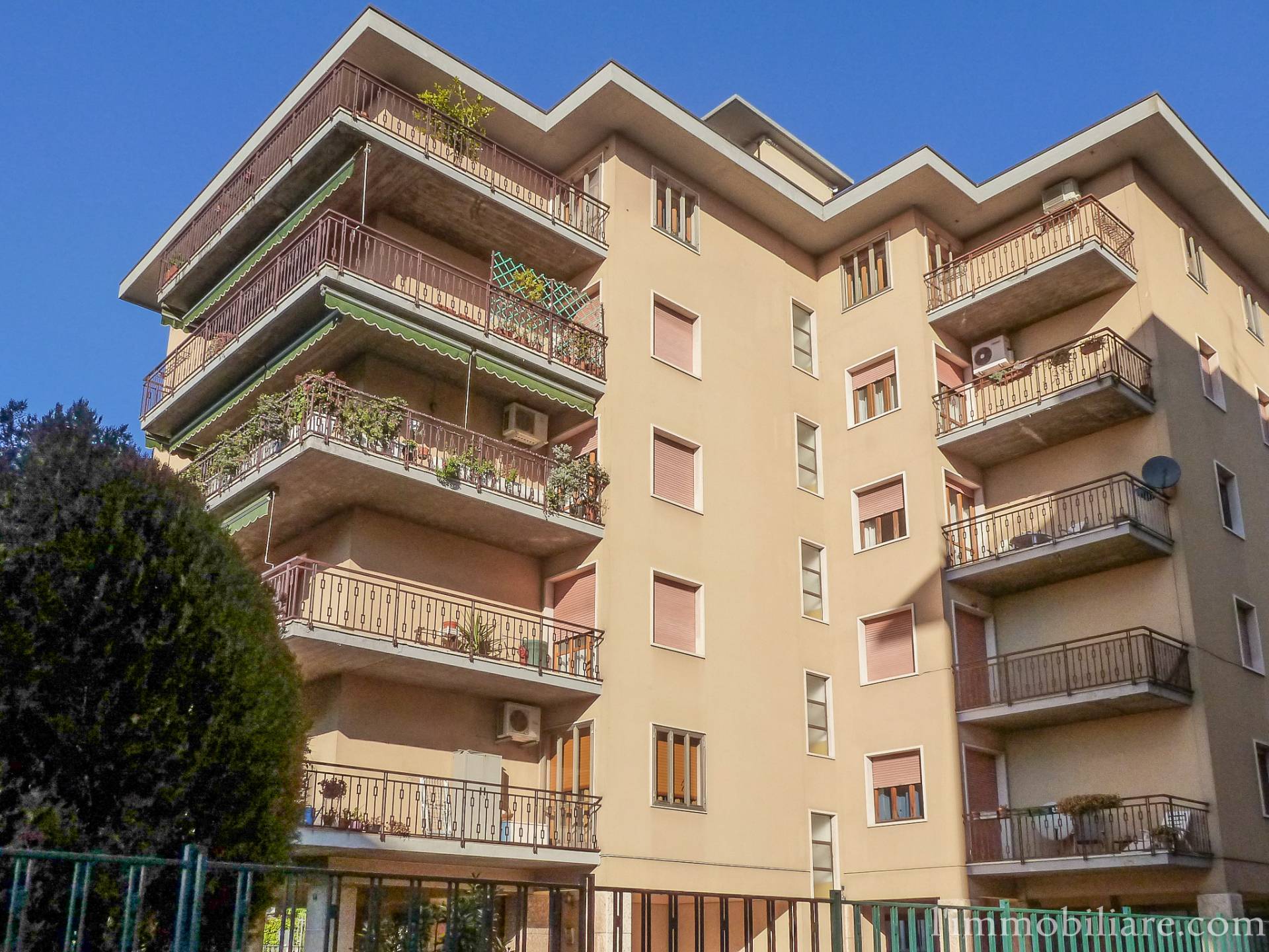 Appartamento in vendita a Verona, Ponte Crencano