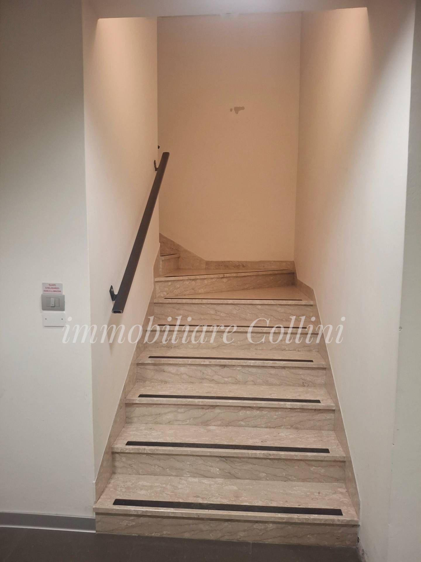 Uffici e Negozi in vendita a Tarcento