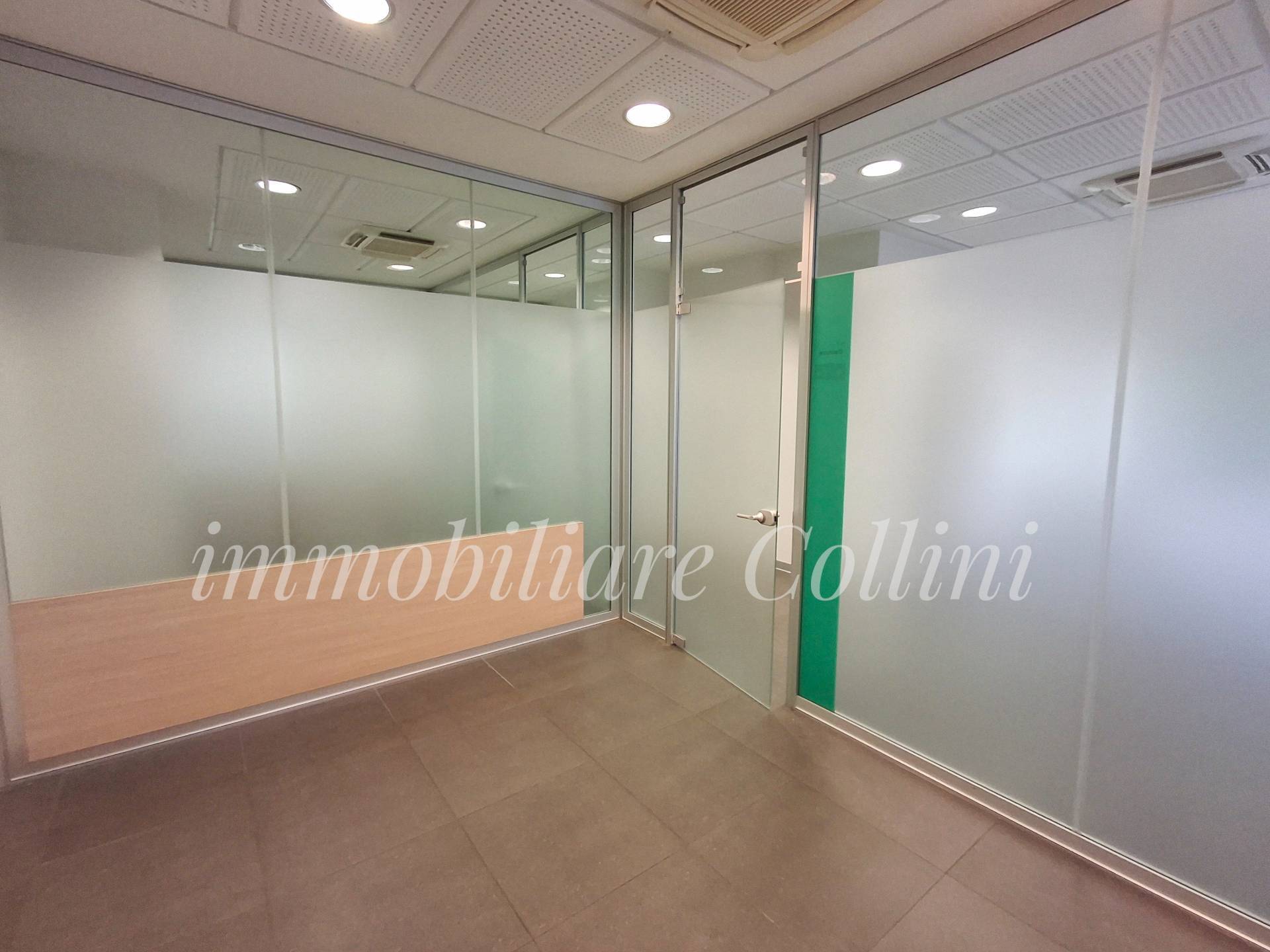 Uffici e Negozi in vendita a Tarcento