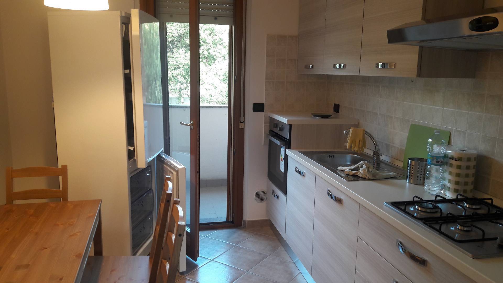Appartamento in affitto a Chieti, zona universitaria