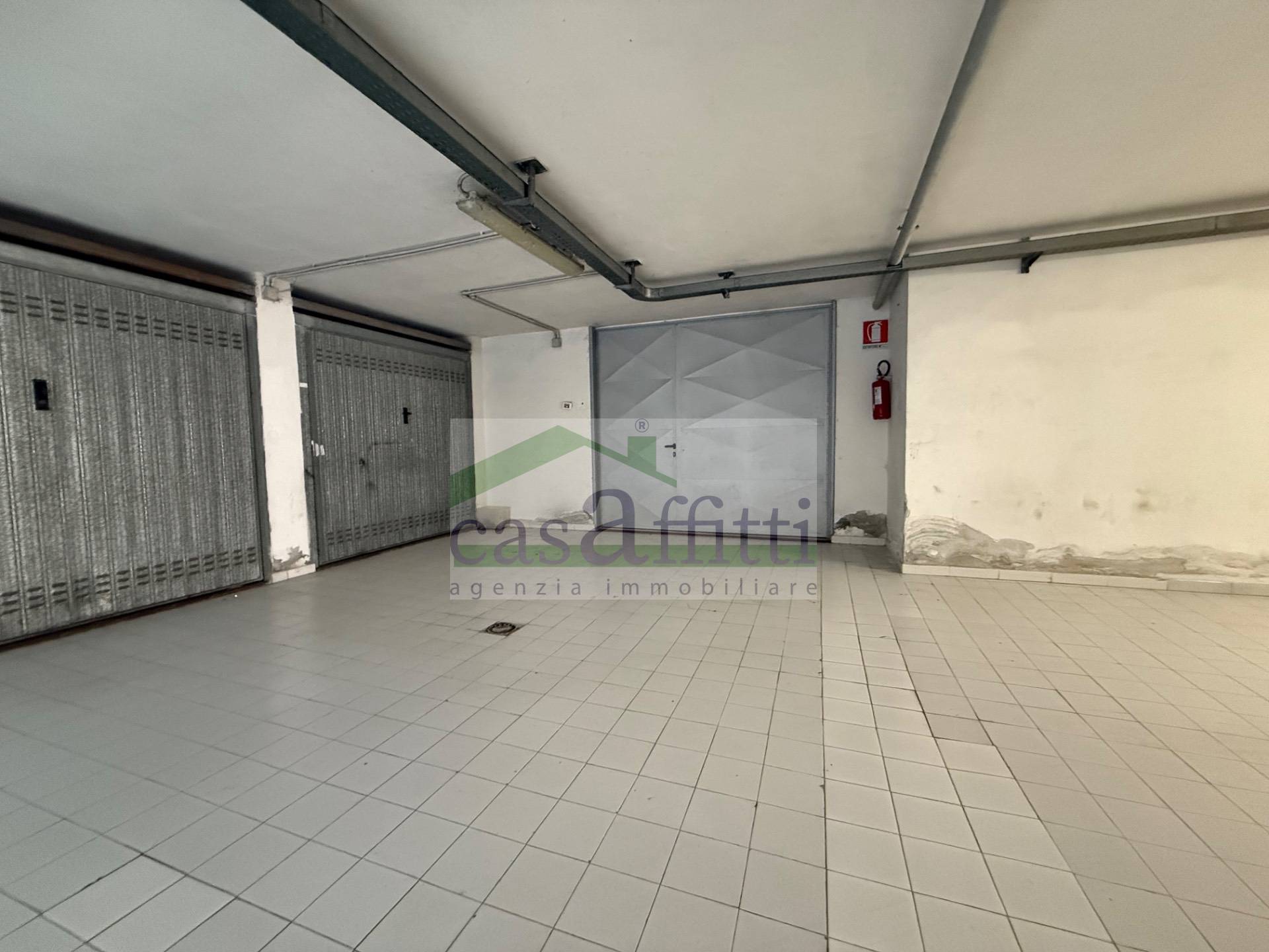 Garage in affitto a Chieti, Chieti Scalo Zona Ospedale