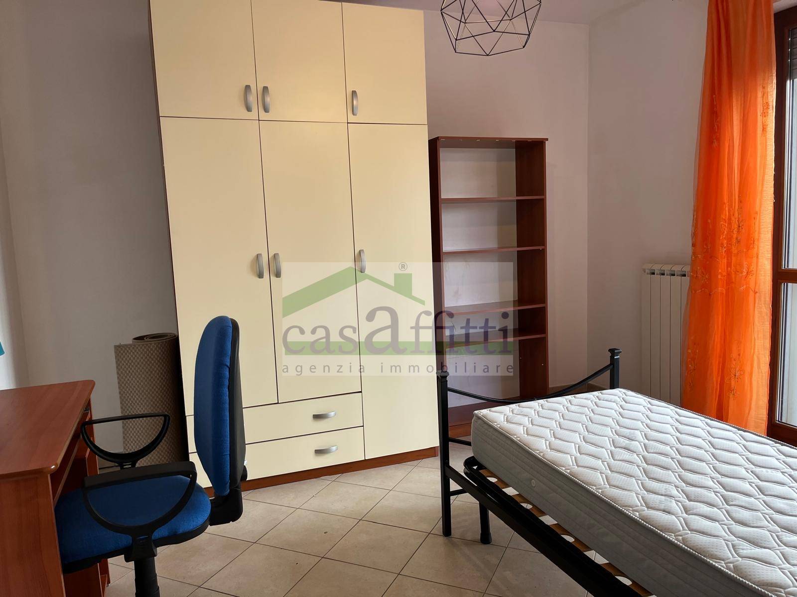 Appartamento in affitto a Chieti, zona universitaria