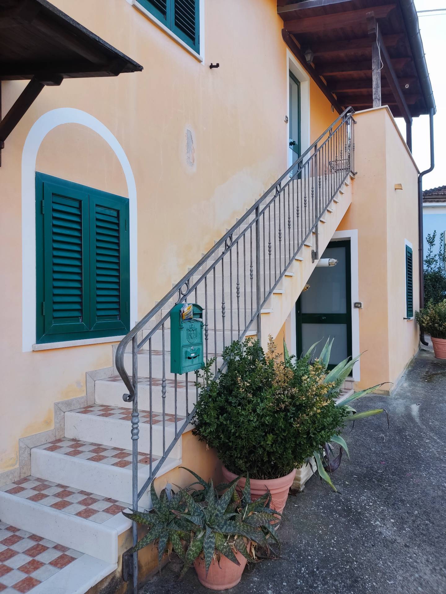 Appartamento in affitto a Chieti, zona universitaria