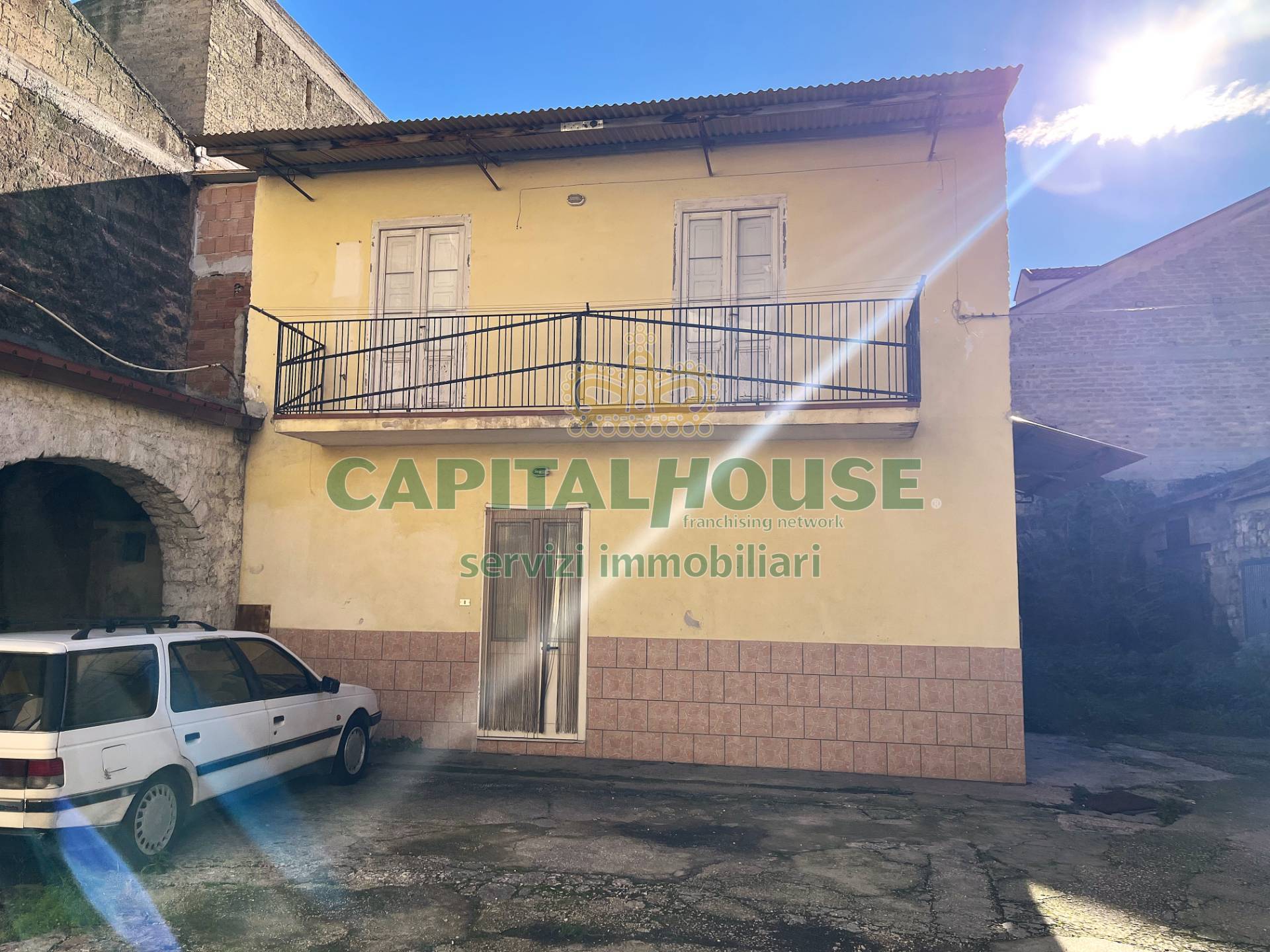 Appartamento in corte in vendita a Curti