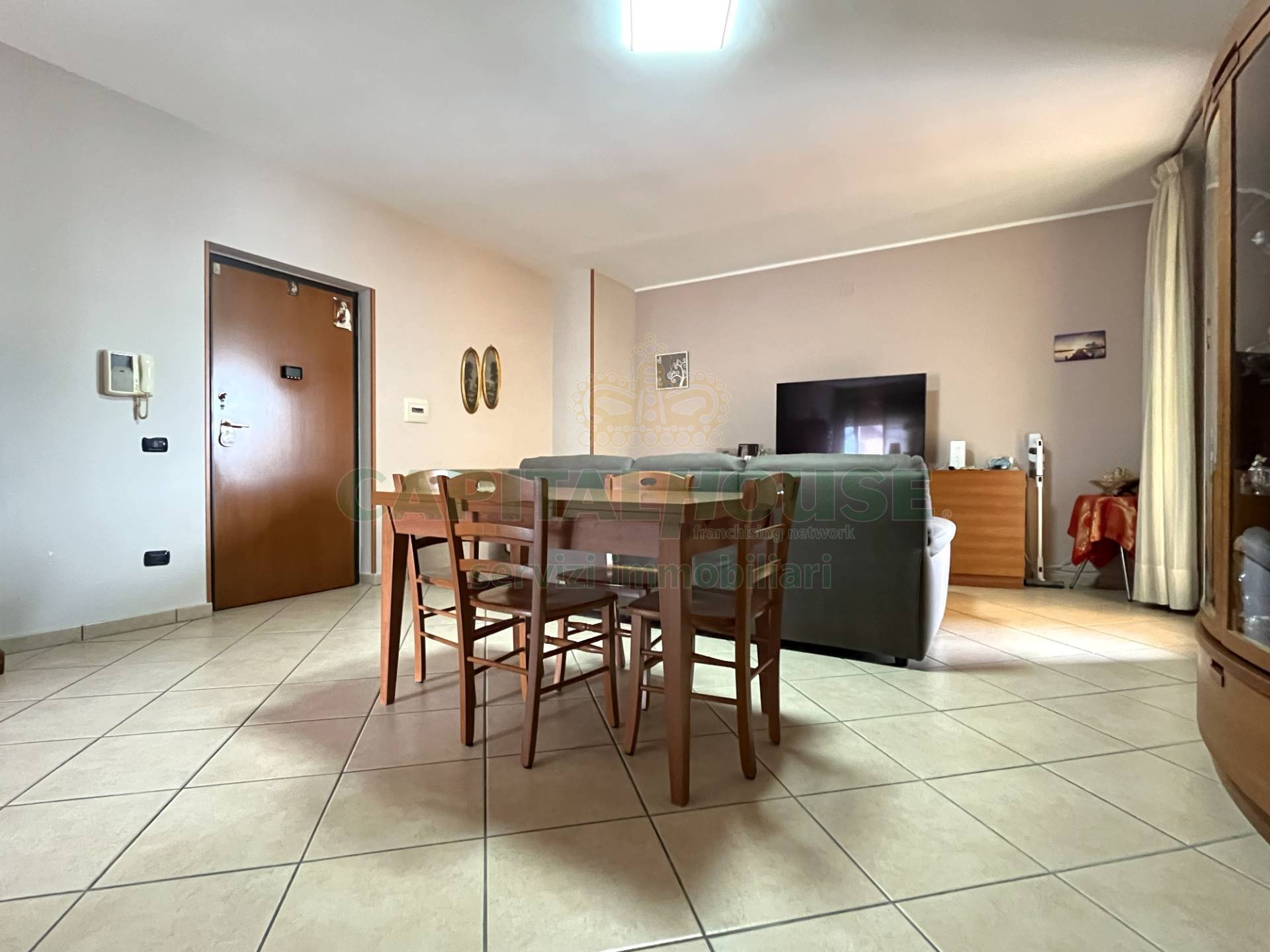 Appartamento in vendita a Santa Maria Capua Vetere, Zona Anfiteatro