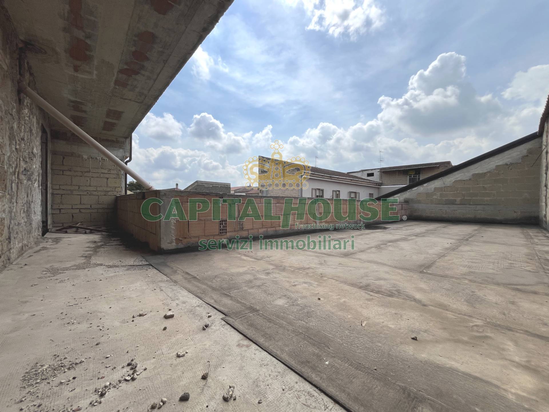 S.Indipendente in vendita a Santa Maria Capua Vetere