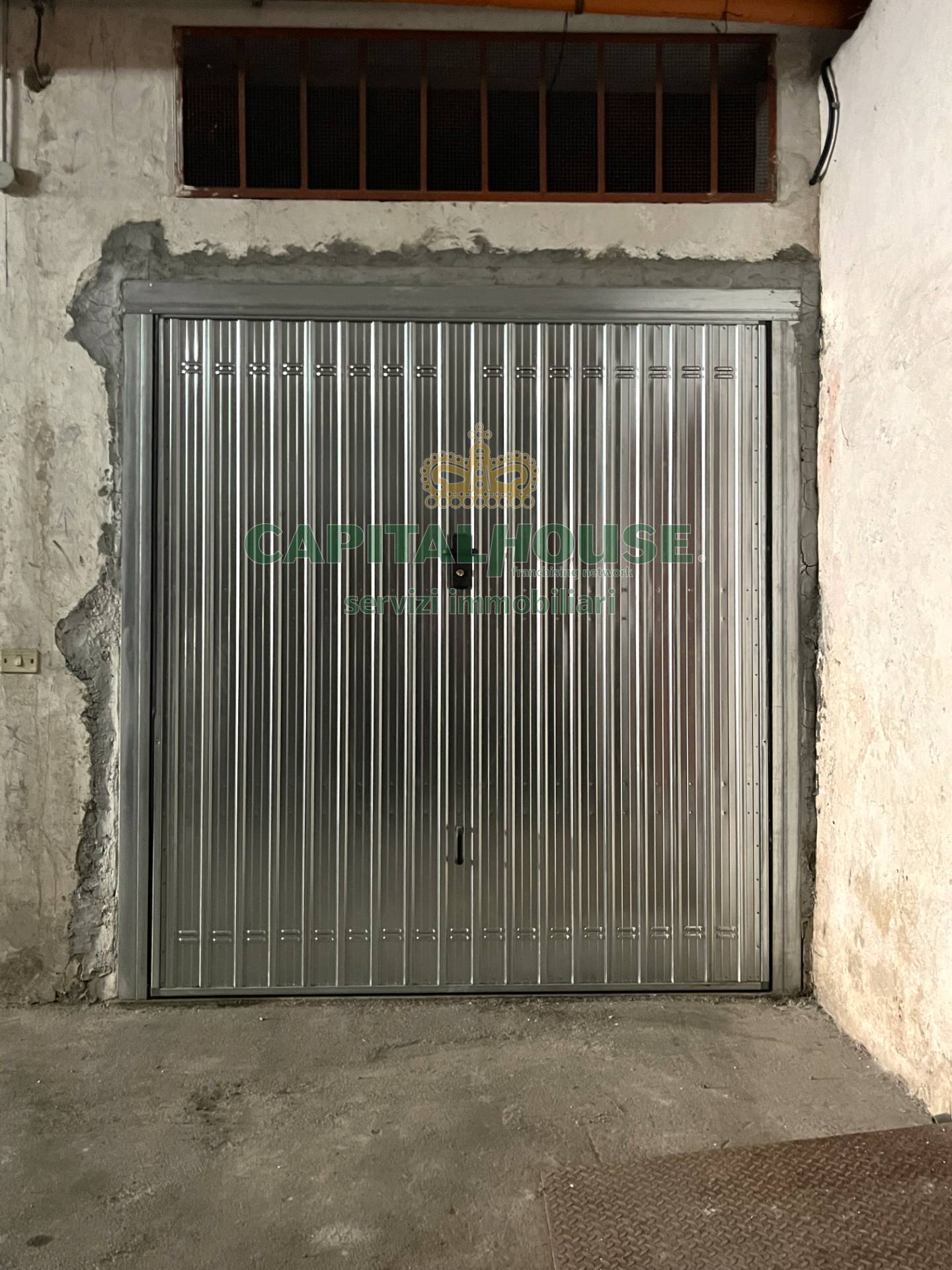 Box o garage in vendita a Santa Maria Capua Vetere, Zona Centro Storico
