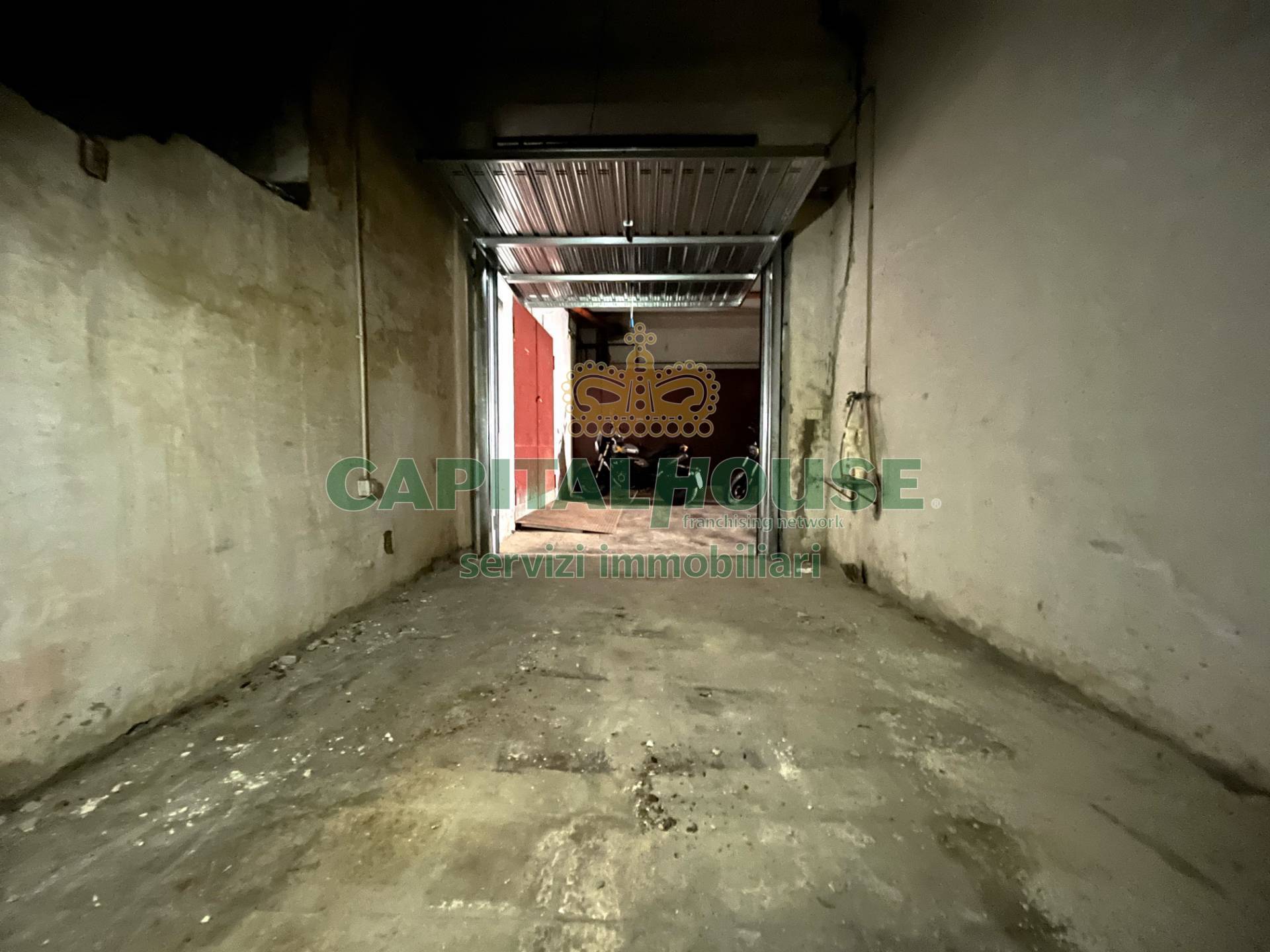 Box o garage in vendita a Santa Maria Capua Vetere, Zona Centro Storico