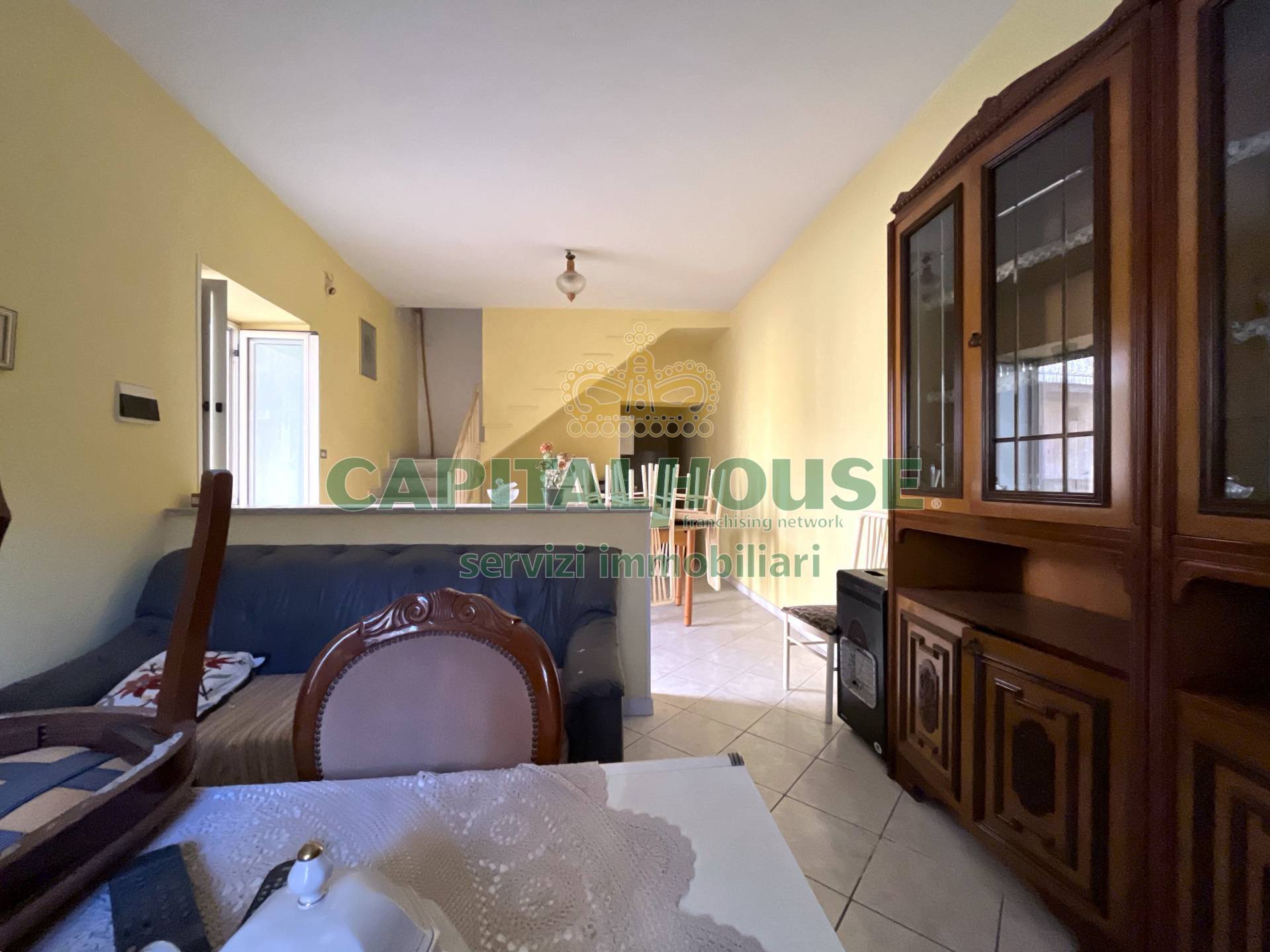 Appartamento in corte in vendita a Curti