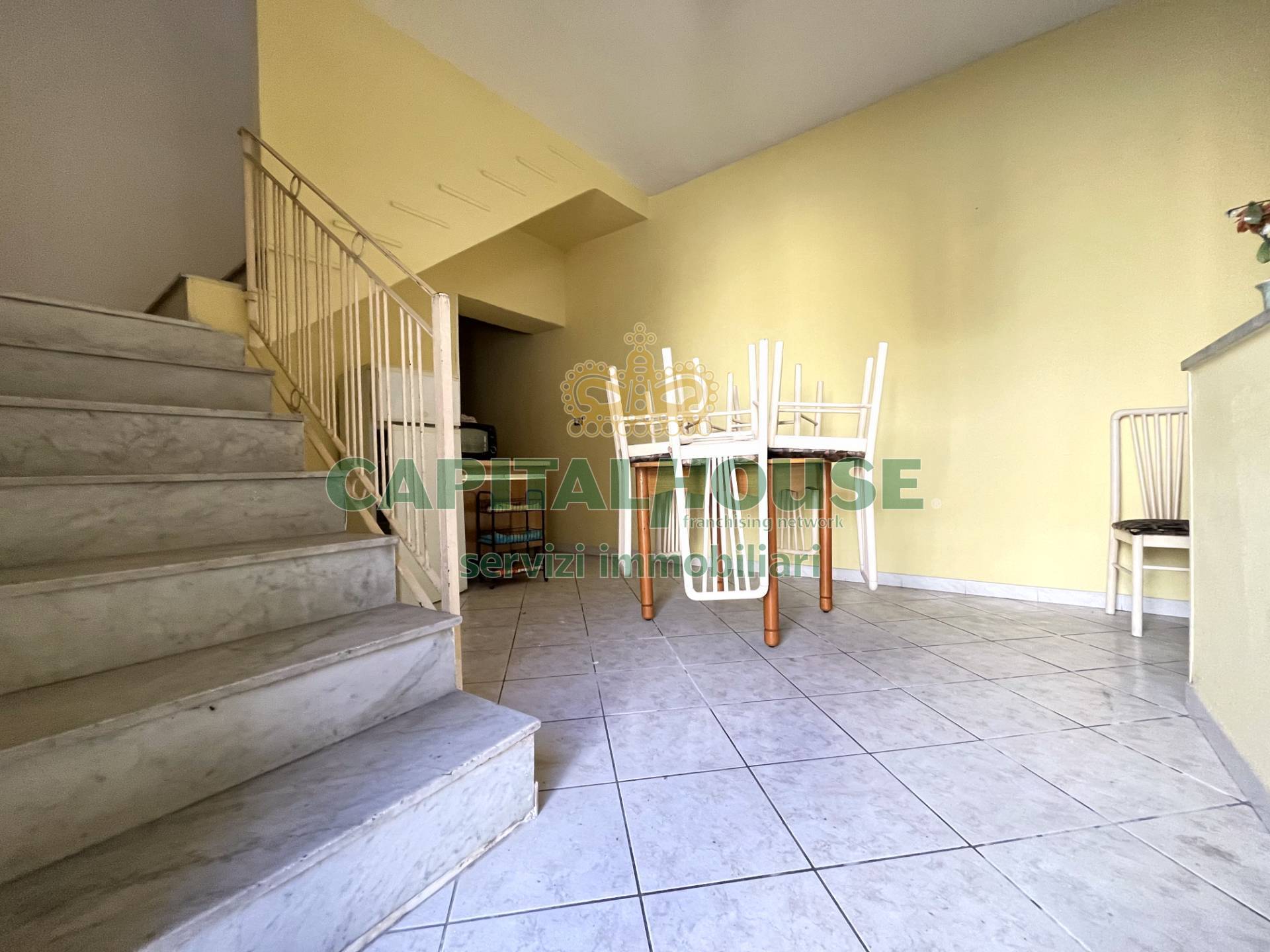 Appartamento in corte in vendita a Curti