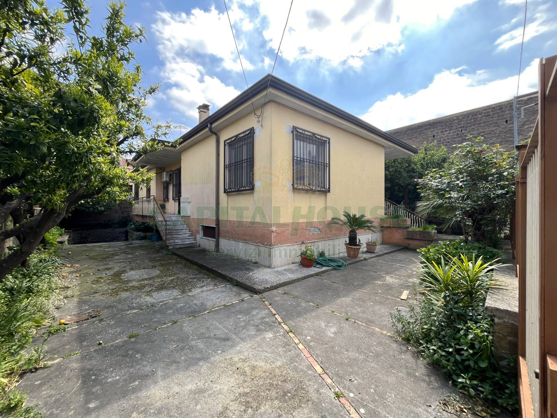 Villa in vendita a Santa Maria Capua Vetere, Zona Sant'Erasmo