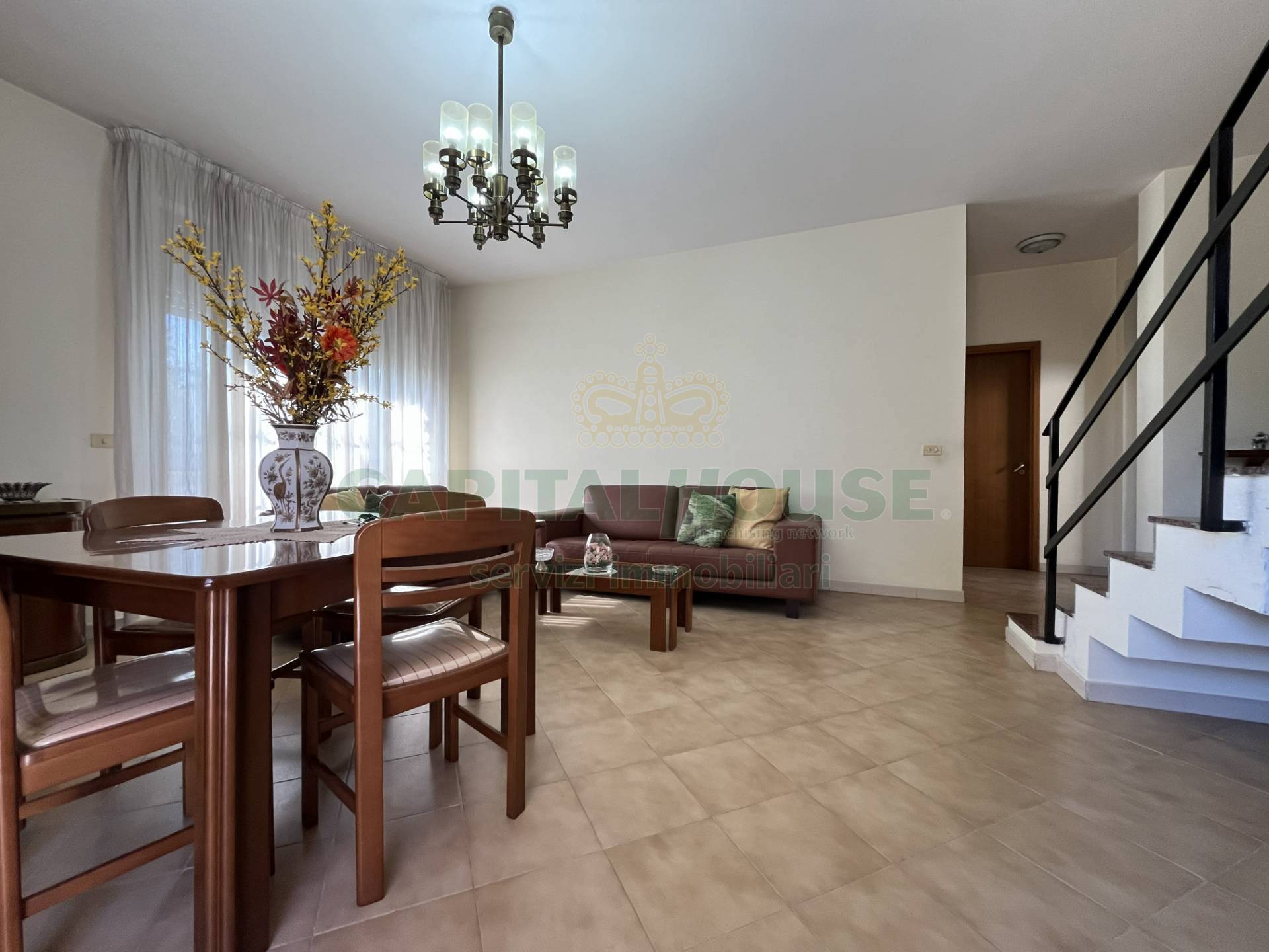 Villa in vendita a Capua, Ex tre c